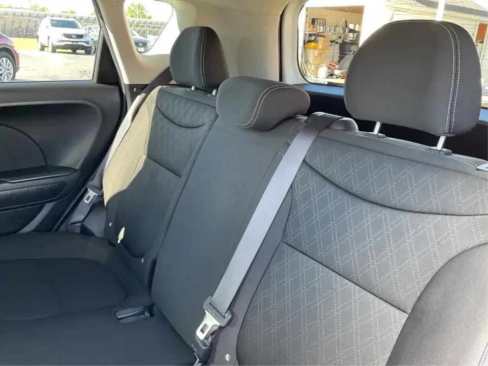 2015 Kia Soul Base (KNDJN2A21F7) with an 1.6L L4 DOHC 16V engine, Automatic transmission, located at 4508 South Dixie Dr, Moraine, OH, 45439, (937) 908-9800, 39.689976, -84.218452 - Are you ready to elevate your daily commute or embark on weekend adventures with ease? Look no further than the 2015 Kia Soul, a versatile compact vehicle that combines style, comfort, and functionality. Perfect for urban explorers, young professionals, and growing families alike, this car is equipp - Photo#10