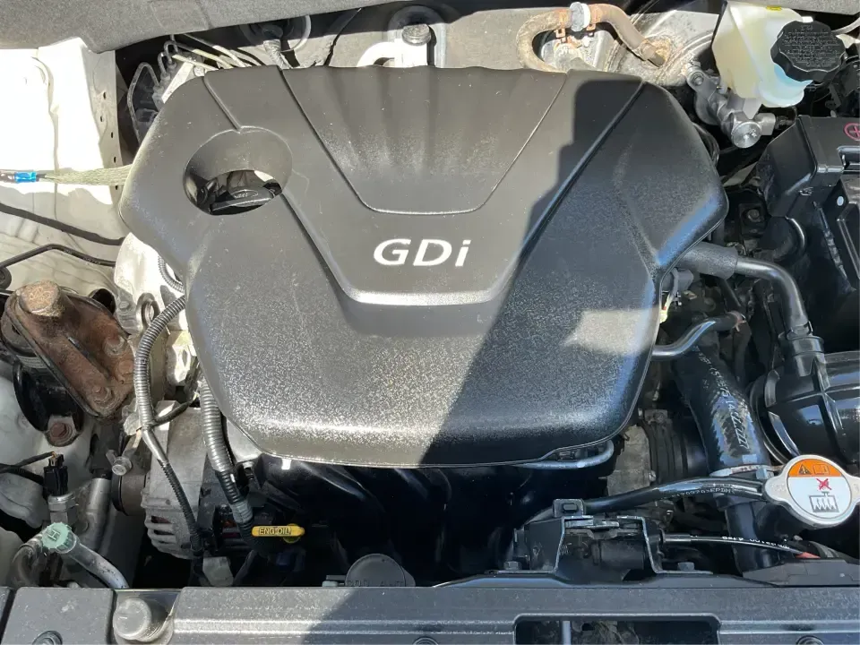 2015 Kia Soul Base (KNDJN2A21F7) with an 1.6L L4 DOHC 16V engine, Automatic transmission, located at 4508 South Dixie Dr, Moraine, OH, 45439, (937) 908-9800, 39.689976, -84.218452 - Are you ready to elevate your daily commute or embark on weekend adventures with ease? Look no further than the 2015 Kia Soul, a versatile compact vehicle that combines style, comfort, and functionality. Perfect for urban explorers, young professionals, and growing families alike, this car is equipp - Photo#11