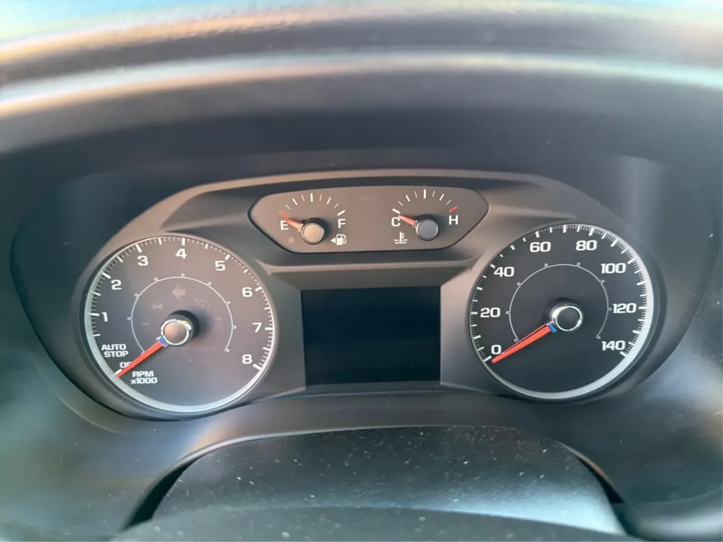 2018 GMC Acadia SLE-1 (1GKKNKLA5JZ) with an 2.5L I-4 gasoline direct injection engine, located at 1230 East Main St, Xenia, OH, 45385, (937) 908-9800, 39.688026, -83.910172 - Unleash your adventurous spirit with the 2018 GMC Acadia SLE-1, the perfect SUV for weekend getaways, family road trips, or daily commutes. With its spacious interior and versatile cargo space, this SUV is designed for those who value comfort and practicality without sacrificing style. At Advantage - Photo#15