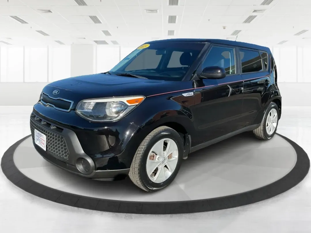 2015 Kia Soul Base (KNDJN2A22F7) with an Other engine, Auto transmission, located at 1230 East Main St, Xenia, OH, 45385, (937) 908-9800, 39.688026, -83.910172 - Discover a new level of convenience and versatility with the 2015 Kia Soul, the perfect vehicle for those balancing a busy lifestyle in Vandalia, OH. Whether you're a growing family looking for a spacious ride, a commuter needing dependability for long drives, or someone seeking low-maintenance vehi - Photo#8