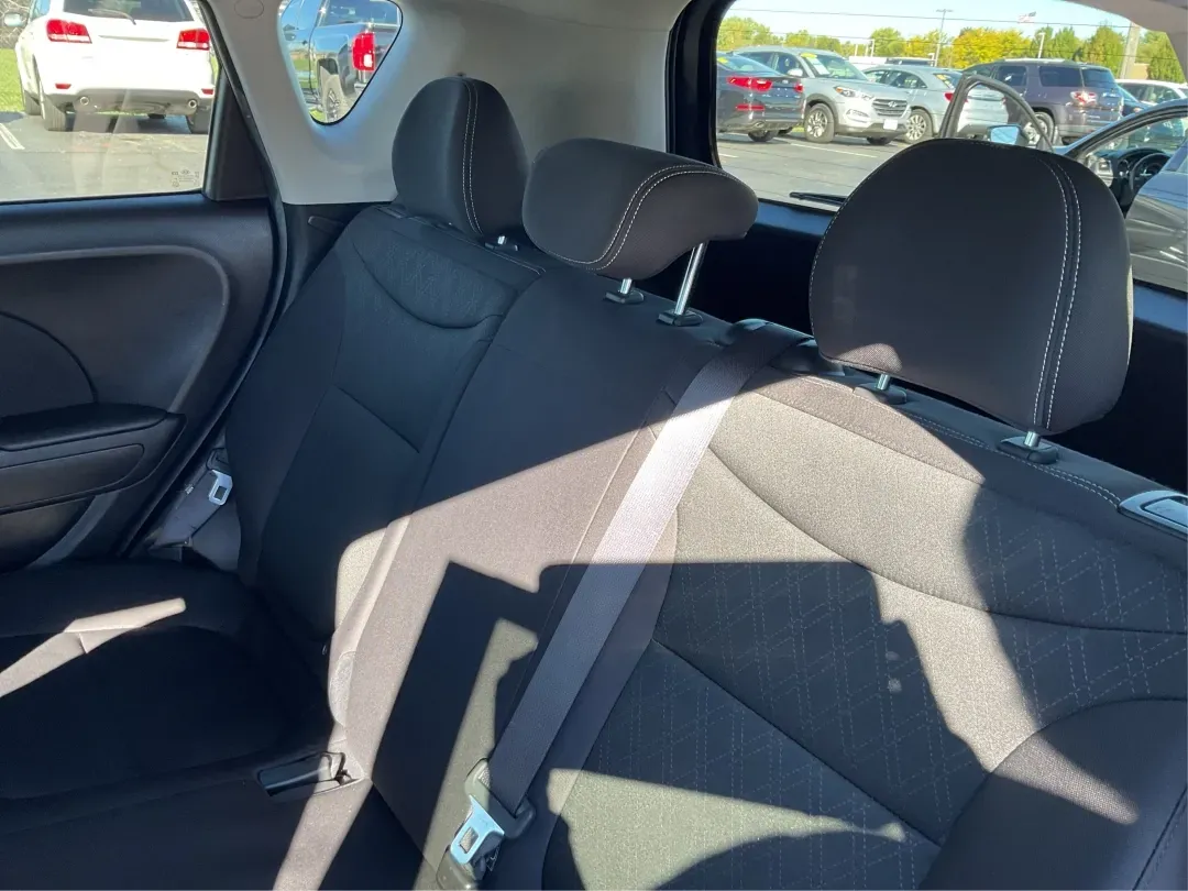 2015 Kia Soul Base (KNDJN2A22F7) with an Other engine, Auto transmission, located at 1230 East Main St, Xenia, OH, 45385, (937) 908-9800, 39.688026, -83.910172 - Discover a new level of convenience and versatility with the 2015 Kia Soul, the perfect vehicle for those balancing a busy lifestyle in Vandalia, OH. Whether you're a growing family looking for a spacious ride, a commuter needing dependability for long drives, or someone seeking low-maintenance vehi - Photo#10