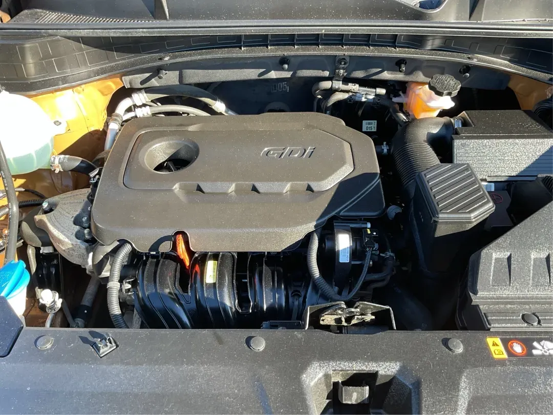 2017 Kia Sportage LX (KNDPMCAC2H7) with an Theta II 2.4L I-4 gasoline direct injection engine, located at 1230 East Main St, Xenia, OH, 45385, (937) 908-9800, 39.688026, -83.910172 - **Discover Your Next Adventure with the 2017 Kia Sportage LX at Advantage Car and Credit Riverside!**<br /> <br /> Looking for a reliable vehicle that perfectly balances comfort, style, and performance for your next family road trip or daily commute? The 2017 Kia Sportage LX is more than just a cro - Photo#11