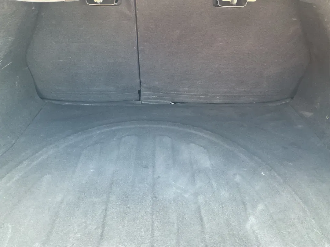 2018 Kia Forte LX (3KPFK4A73JE) with an 2L I-4 DOHC engine, located at 1099 N County Rd 25A, Troy, OH, 45373, (937) 908-9800, 40.057079, -84.212883 - Discover a world of convenience and comfort with the 2018 Kia Forte LX, an ideal sedan for budget-conscious buyers and those seeking reliable transportation in Piqua, OH. Whether you're navigating the bustling streets of downtown or taking a scenic drive along the Great Miami River, this versatile v - Photo#12