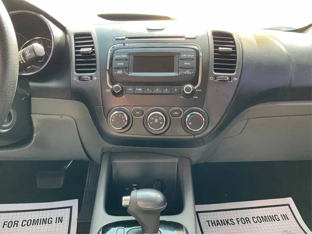 2018 Kia Forte LX (3KPFK4A73JE) with an 2L I-4 DOHC engine, located at 1099 N County Rd 25A, Troy, OH, 45373, (937) 908-9800, 40.057079, -84.212883 - Discover a world of convenience and comfort with the 2018 Kia Forte LX, an ideal sedan for budget-conscious buyers and those seeking reliable transportation in Piqua, OH. Whether you're navigating the bustling streets of downtown or taking a scenic drive along the Great Miami River, this versatile v - Photo#13