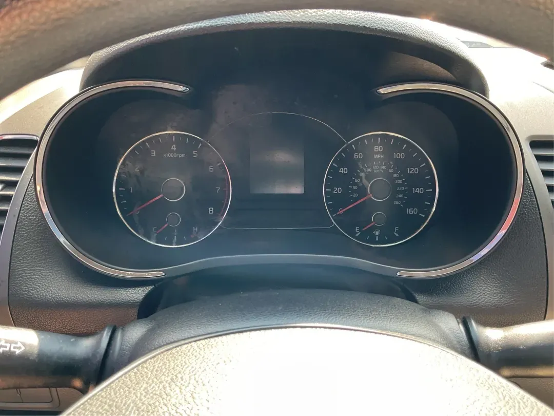 2018 Kia Forte LX (3KPFK4A73JE) with an 2L I-4 DOHC engine, located at 1099 N County Rd 25A, Troy, OH, 45373, (937) 908-9800, 40.057079, -84.212883 - Discover a world of convenience and comfort with the 2018 Kia Forte LX, an ideal sedan for budget-conscious buyers and those seeking reliable transportation in Piqua, OH. Whether you're navigating the bustling streets of downtown or taking a scenic drive along the Great Miami River, this versatile v - Photo#15