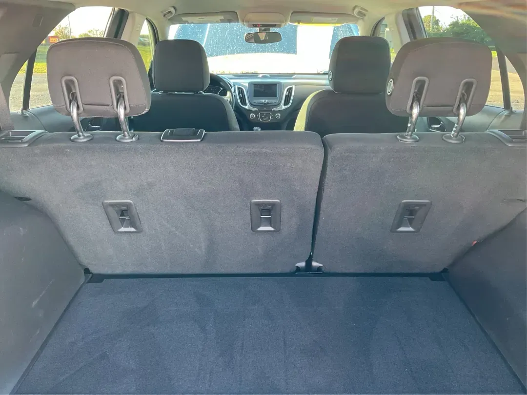 2019 Chevrolet Equinox LT (3GNAXKEV7KS) with an 1.5L I-4 gasoline direct injection engine, 6A transmission, located at 8750 N County Rd 25A, Piqua, OH, 45356, (937) 908-9800, 40.164391, -84.232513 - **Adventure Awaits with the 2019 Chevrolet Equinox LT at Advantage Car and Credit Piqua, OH!**<br /> <br /> Are you ready to elevate your daily commute or embark on exciting weekend adventures? Look no further than this stunning 2019 Chevrolet Equinox LT, available at Advantage Car and Credit in Pi - Photo#12