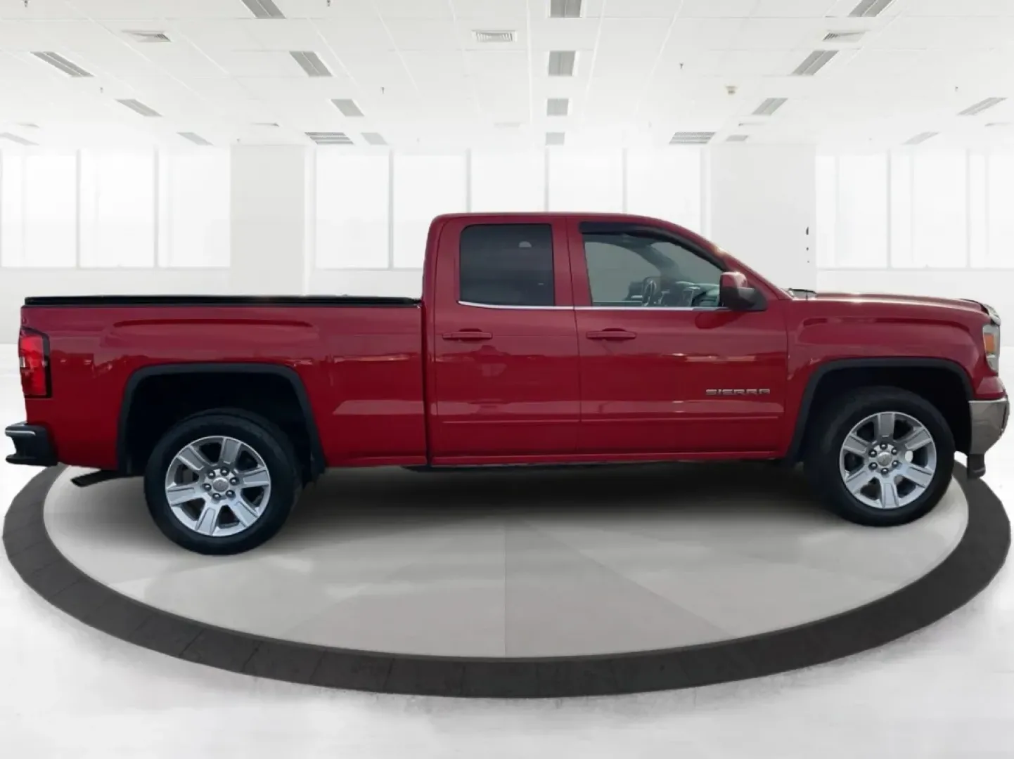 2014 GMC Sierra 1500 SLE (1GTR1UECXEZ) with an Other engine, located at 1184 Kauffman Ave, Fairborn, OH, 45324, (937) 908-9800, 39.807072, -84.030914 - **Unleash Adventure with the 2014 GMC Sierra 1500 at Advantage Car and Credit - Troy, OH!**<br /> <br /> Are you ready to elevate your everyday adventures? Whether you're a busy professional seeking a reliable commuter, a growing family in need of ample space, or an outdoor enthusiast looking for a - Photo#1