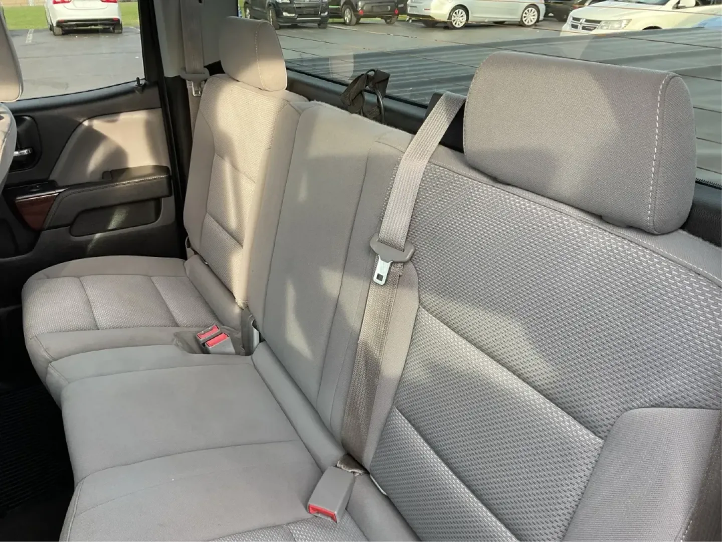 2014 GMC Sierra 1500 SLE (1GTR1UECXEZ) with an Other engine, located at 1184 Kauffman Ave, Fairborn, OH, 45324, (937) 908-9800, 39.807072, -84.030914 - **Unleash Adventure with the 2014 GMC Sierra 1500 at Advantage Car and Credit - Troy, OH!**<br /> <br /> Are you ready to elevate your everyday adventures? Whether you're a busy professional seeking a reliable commuter, a growing family in need of ample space, or an outdoor enthusiast looking for a - Photo#10