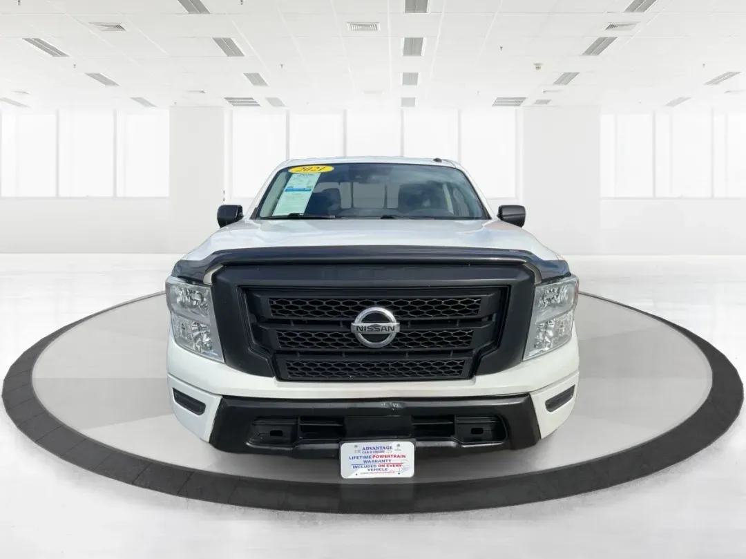2021 Nissan TITAN Crew Cab S 4x4 (1N6AA1EC4MN) with an Endurance 5.6L V-8 gasoline direct injection engine, located at 1099 N County Rd 25A, Troy, OH, 45373, (937) 908-9800, 40.057079, -84.212883 - Discover ultimate versatility and rugged capability with this 2021 Nissan TITAN Crew Cab S 4x4, now available at Advantage Car and Credit in Piqua, OH. Whether you're navigating the bustling streets of Piqua or heading out for weekend adventures, this truck is designed to adapt to your lifestyle. Pe - Photo#7