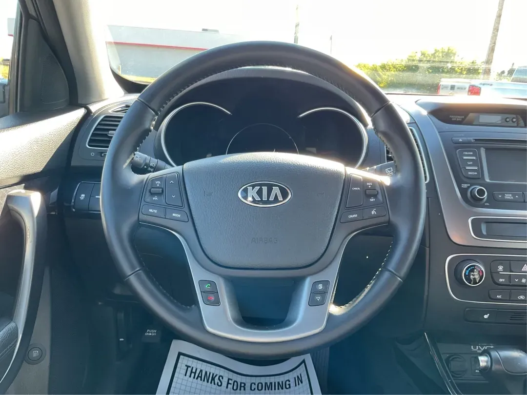 2014 Kia Sorento LX (5XYKTDA61EG) with an 2.4L I-4 gasoline direct injection engine, located at 880 E. National Road, Vandalia, OH, 45377, (937) 908-9800, 39.891918, -84.183594 - **Adventure Awaits with the 2014 Kia Sorento LX Perfect for Families and Road Warriors Alike!**<br /> <br /> At Advantage Car and Credit - Vandalia, we understand that your vehicle is more than just a mode of transportation; it's an essential part of your lifestyle. If you're looking for a versatil - Photo#16