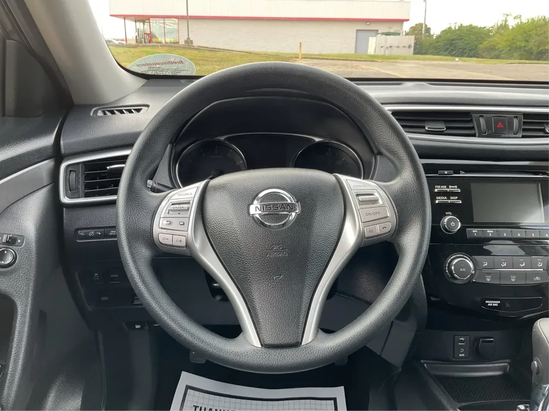 2016 Nissan Rogue S (KNMAT2MV7GP) with an 2.5L I-4 DOHC engine, located at 8750 N County Rd 25A, Piqua, OH, 45356, (937) 908-9800, 40.164391, -84.232513 - **Explore New Horizons with the 2016 Nissan Rogue: Your Ideal Adventure Companion!**<br /> <br /> Are you ready to elevate your driving experience and embark on new adventures? Look no further than this stunning 2016 Nissan Rogue, perfect for family outings, weekend getaways, or those long commutes - Photo#16