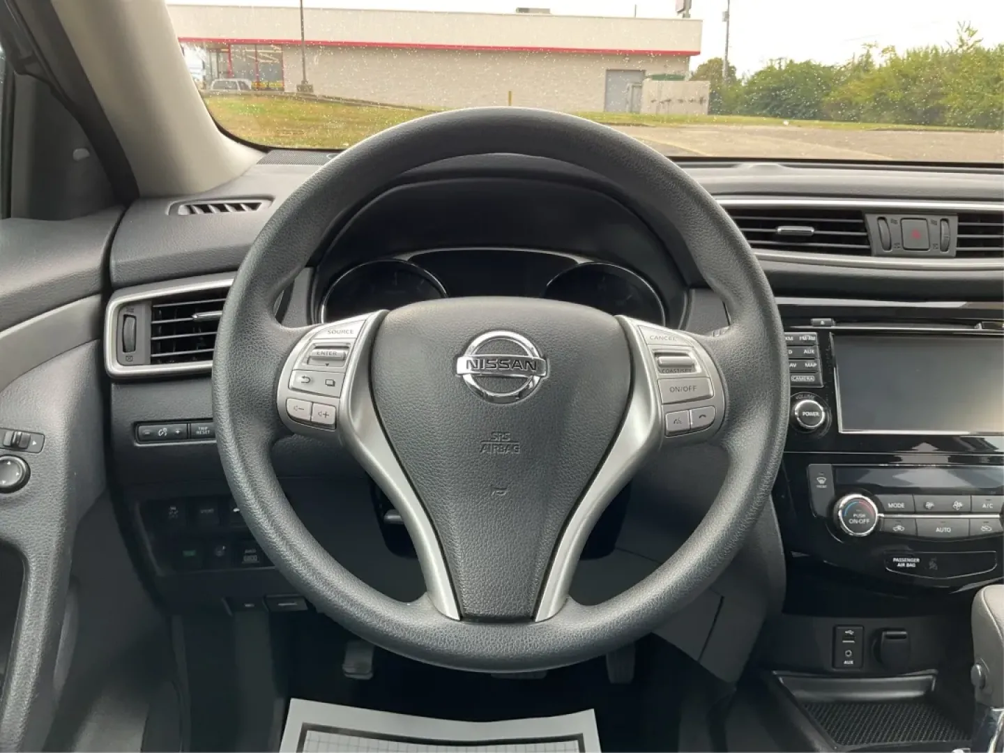 2015 Nissan Rogue SV (5N1AT2MV3FC) with an 2.5L I-4 DOHC engine, Continuously Variable Transmission transmission, located at 1184 Kauffman Ave, Fairborn, OH, 45324, (937) 908-9800, 39.807072, -84.030914 - Are you in search of the perfect vehicle to elevate your family outings or weekend adventures? Look no further than this stunning 2015 Nissan Rogue SV, available now at Advantage Car and Credit in New Carlisle, OH. This versatile SUV is not just a means of transportation; it's a lifestyle companion - Photo#15