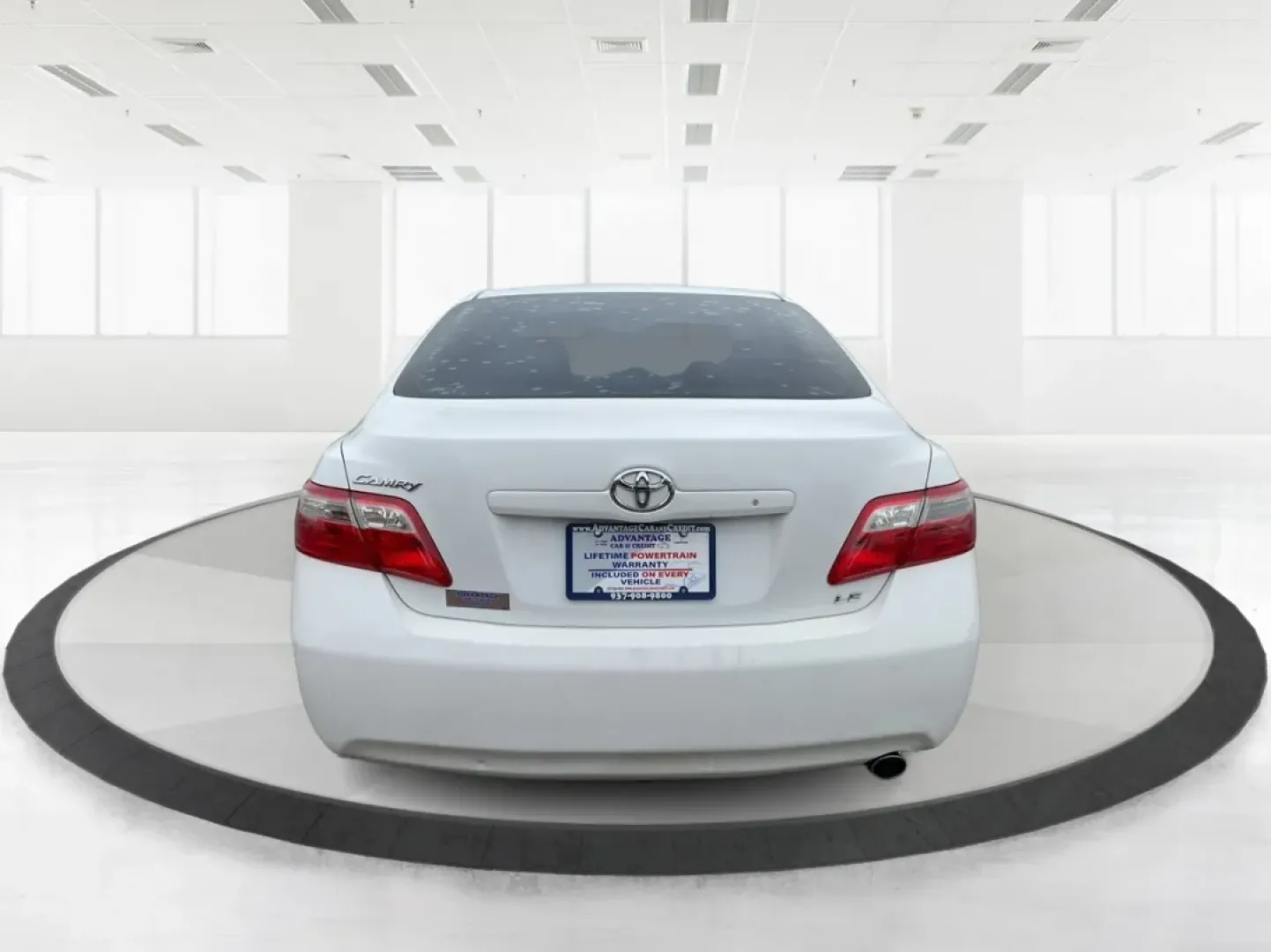 2008 Toyota Camry LE | SE | XLE (4T4BE46K18R) with an 2.4L I-4 DOHC engine, located at 8750 N County Rd 25A, Piqua, OH, 45356, (937) 908-9800, 40.164391, -84.232513 - Are you on the hunt for a reliable sedan that blends comfort and style with unbeatable affordability? Look no further! The 2008 Toyota Camry LE, available at Advantage Car and Credit in Riverside, OH, is the perfect vehicle for anyone seeking a dependable ride for daily commutes or family outings. W - Photo#3