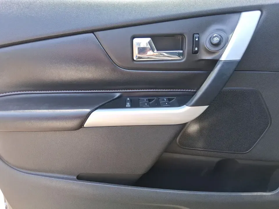 2014 Ford Edge SEL (2FMDK4JCXEB) with an 3.5L V-6 DOHC engine, 6-Speed Automatic transmission, located at 4508 South Dixie Dr, Moraine, OH, 45439, (937) 908-9800, 39.689976, -84.218452 - Are you searching for the perfect vehicle to elevate your family adventures or enhance your daily commute? Look no further! The 2014 Ford Edge SEL is designed to fit every aspect of your lifestyle, whether you're navigating busy city streets, embarking on weekend getaways, or simply running errands - Photo#19