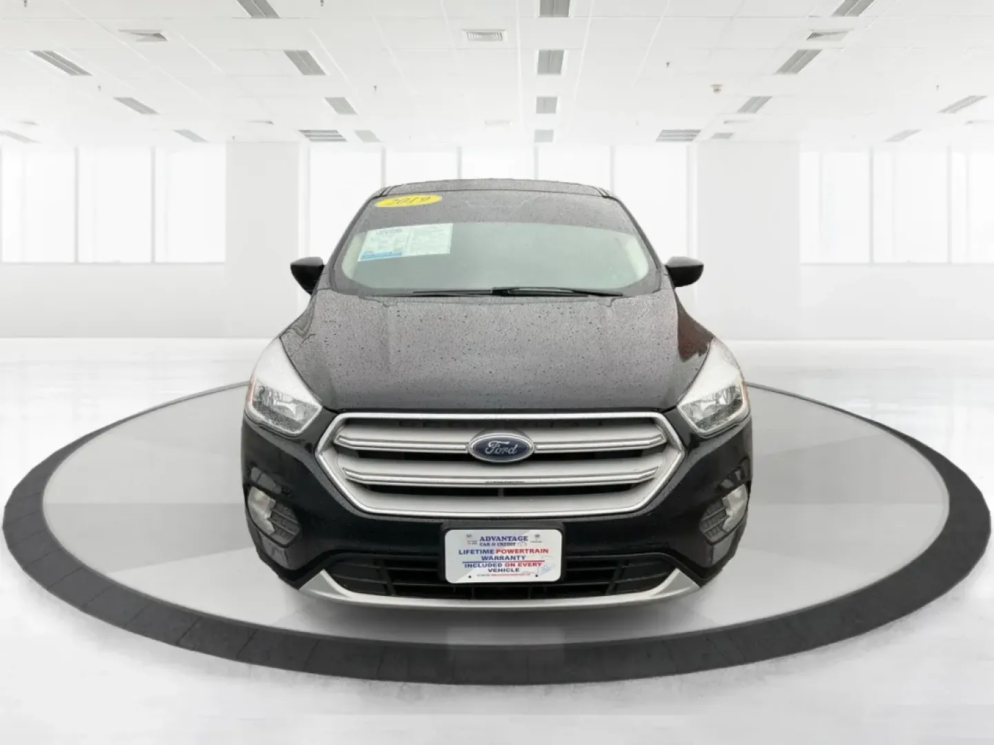 2019 Ford Escape SE (1FMCU0GD1KU) with an Other engine, located at 4508 South Dixie Dr, Moraine, OH, 45439, (937) 908-9800, 39.689976, -84.218452 - **Elevate Your Commute and Adventures with the 2019 Ford Escape SE at Advantage Car and Credit - Moraine!**<br /> <br /> Are you ready to enhance your daily commute or embark on memorable weekend adventures? Look no further than this stunning **2019 Ford Escape SE**, located at **Advantage Car and C - Photo#7