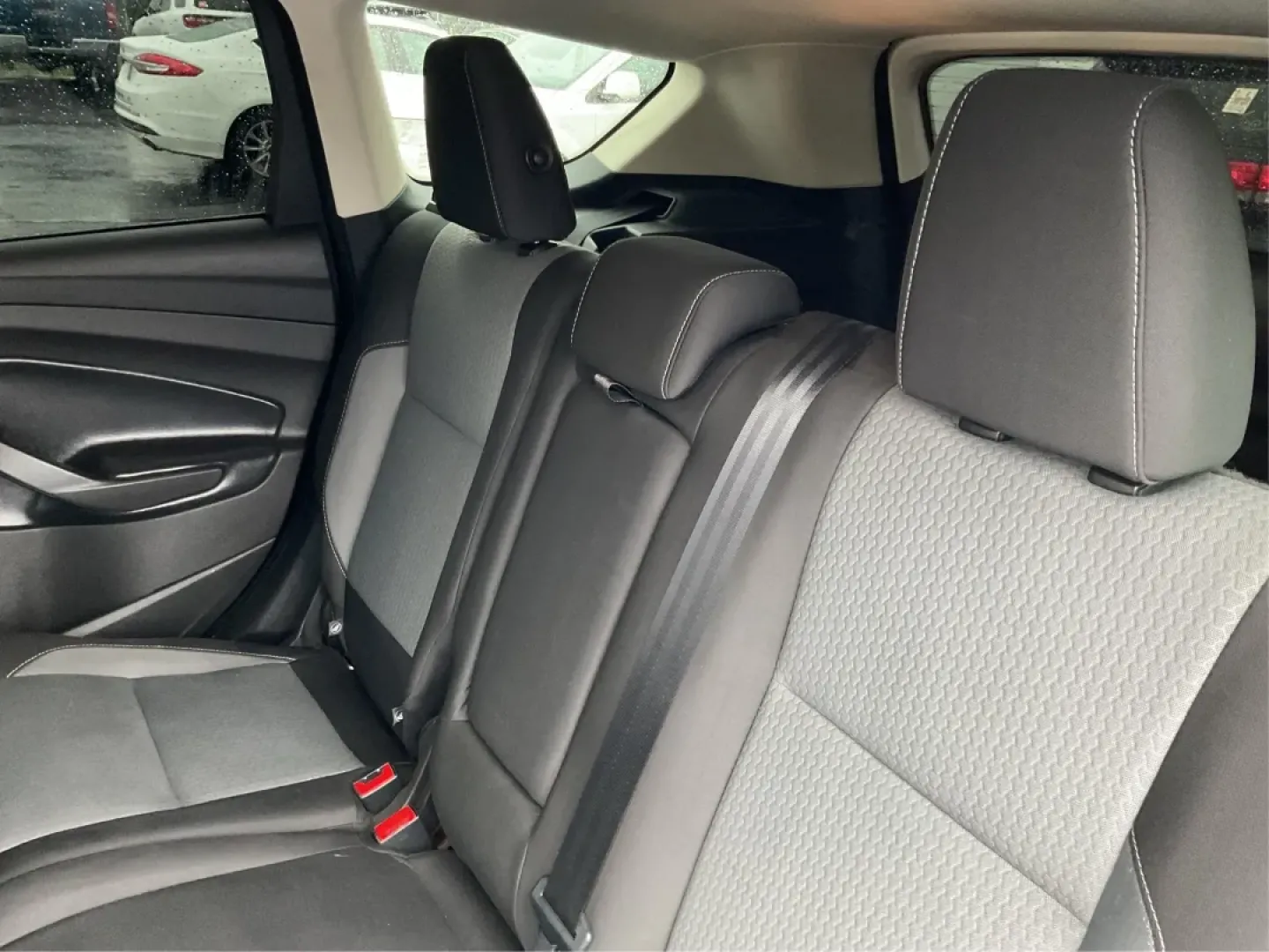 2019 Ford Escape SE (1FMCU0GD1KU) with an Other engine, located at 4508 South Dixie Dr, Moraine, OH, 45439, (937) 908-9800, 39.689976, -84.218452 - **Elevate Your Commute and Adventures with the 2019 Ford Escape SE at Advantage Car and Credit - Moraine!**<br /> <br /> Are you ready to enhance your daily commute or embark on memorable weekend adventures? Look no further than this stunning **2019 Ford Escape SE**, located at **Advantage Car and C - Photo#10