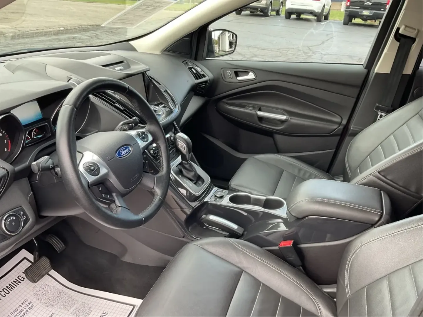 2014 Ford Escape Titanium (1FMCU9J97EU) with an Other engine, located at 1184 Kauffman Ave, Fairborn, OH, 45324, (937) 908-9800, 39.807072, -84.030914 - Elevate your daily commute and weekend adventures with the perfect blend of style and practicality-meet the 2014 Ford Escape Titanium, available now at Advantage Car and Credit in Fairborn, OH! This SUV is not just about getting from point A to point B; it's about enhancing your lifestyle, making it - Photo#8