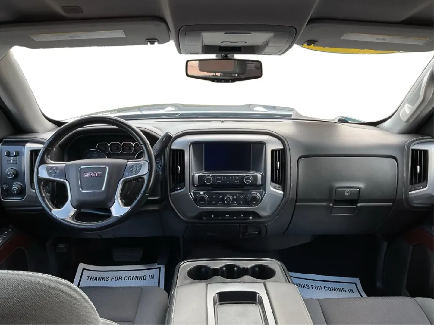 2018 GMC Sierra 1500 SLE (3GTU2MEC2JG) with an 5.3 engine, located at 1230 East Main St, Xenia, OH, 45385, (937) 908-9800, 39.688026, -83.910172 - Elevate your lifestyle with the unparalleled capability and comfort of the 2018 GMC Sierra 1500 SLE, now available at Advantage Car and Credit in Xenia, OH. This crew cab truck is not just a vehicle; it's a versatile companion for weekend adventures, family outings, and daily commutes alike. If you' - Photo#20