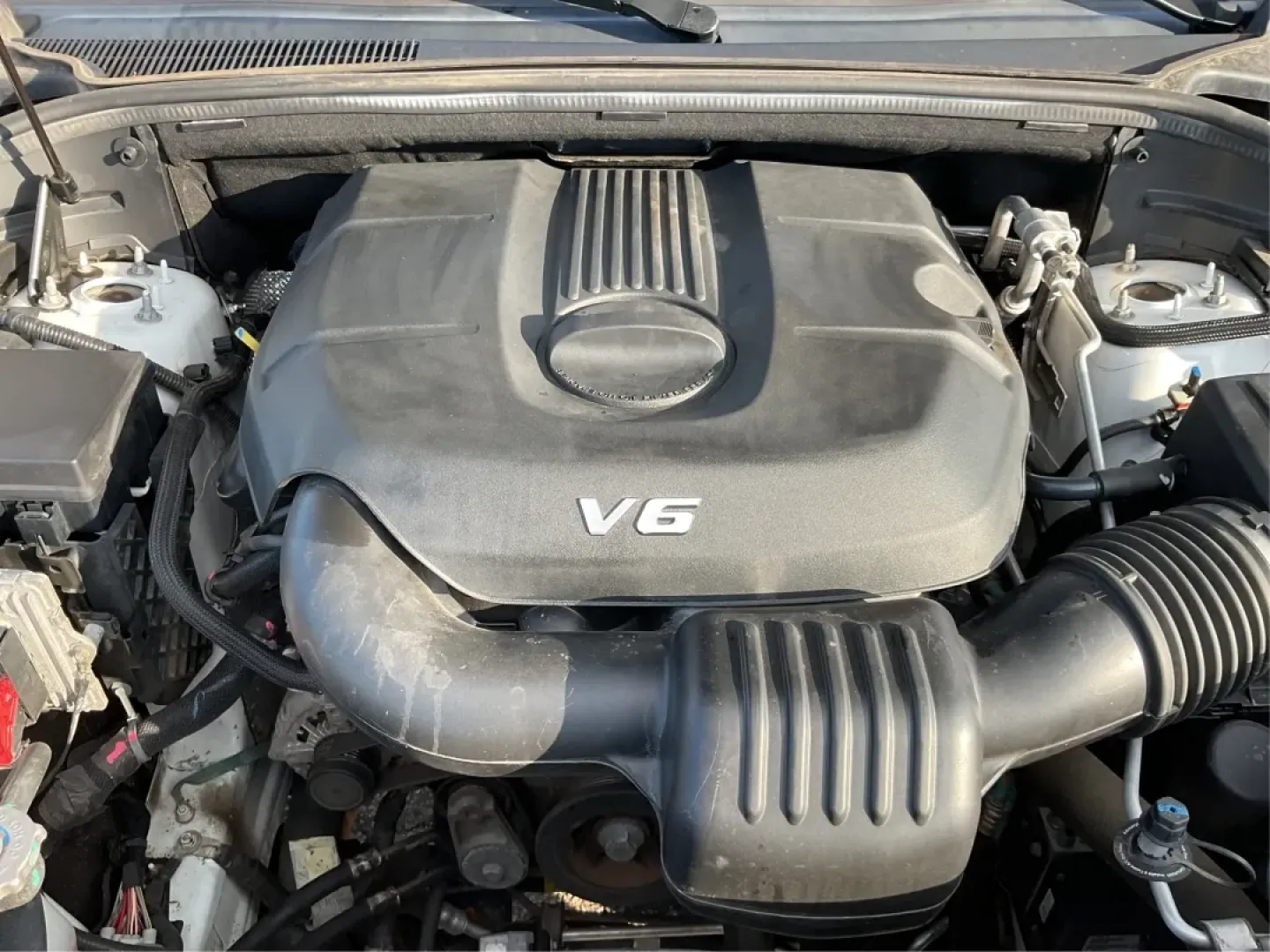 2014 Jeep Grand Cherokee Limited (1C4RJFBG8EC) with an Other engine, located at 1951 S Dayton Lakeview Rd., New Carlisle, OH, 45344, (937) 908-9800, 39.890999, -84.050255 - Are you ready to elevate your weekend adventures or transform your daily commute? Look no further! At Advantage Car and Credit in Troy, OH, we are excited to present this stunning 2014 Jeep Grand Cherokee Limited. This versatile SUV is not just a vehicle; it's a lifestyle enhancer, perfect for famil - Photo#11