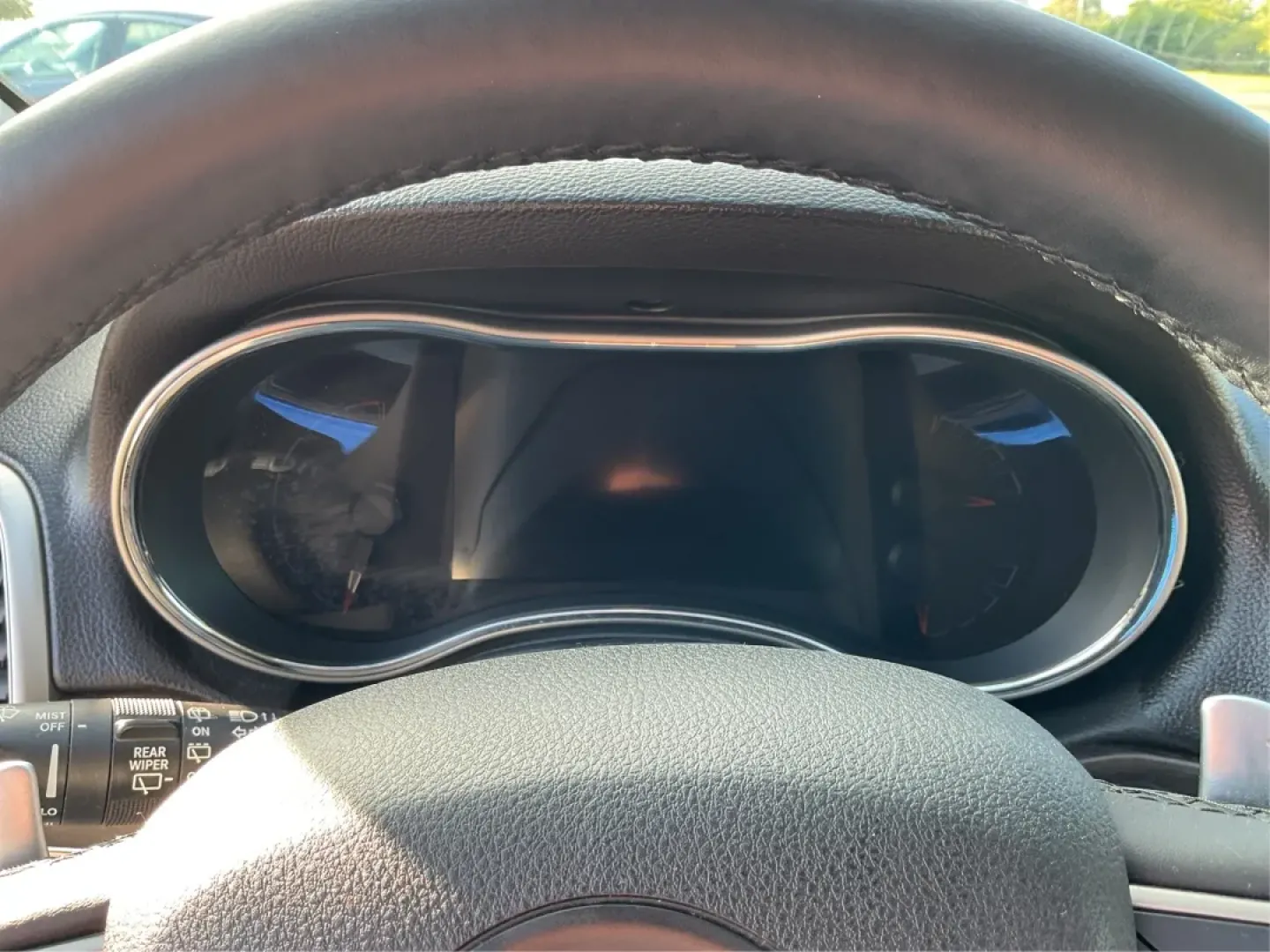 2014 Jeep Grand Cherokee Limited (1C4RJFBG8EC) with an Other engine, located at 1951 S Dayton Lakeview Rd., New Carlisle, OH, 45344, (937) 908-9800, 39.890999, -84.050255 - Are you ready to elevate your weekend adventures or transform your daily commute? Look no further! At Advantage Car and Credit in Troy, OH, we are excited to present this stunning 2014 Jeep Grand Cherokee Limited. This versatile SUV is not just a vehicle; it's a lifestyle enhancer, perfect for famil - Photo#15