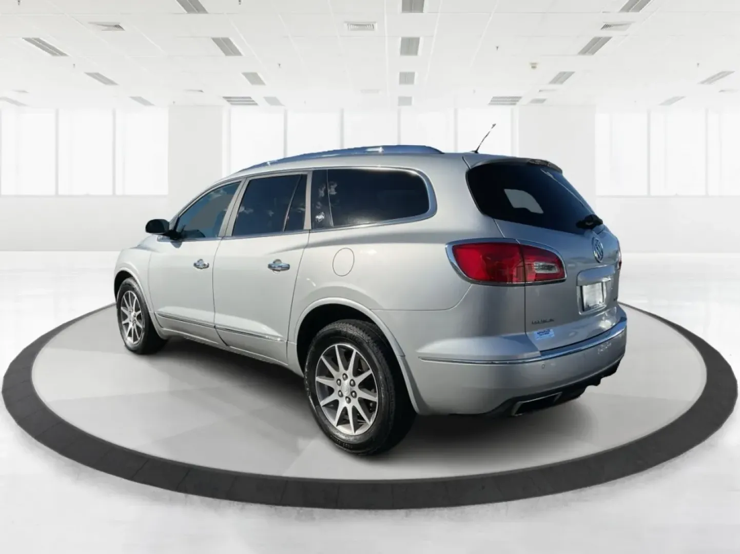 2015 Buick Enclave Leather (5GAKRBKD3FJ) with an 3.6L V-6 gasoline direct injection engine, located at 8750 N County Rd 25A, Piqua, OH, 45356, (937) 908-9800, 40.164391, -84.232513 - **Discover Your Next Adventure with the 2015 Buick Enclave at Advantage Car and Credit - Piqua!**<br /> <br /> Are you ready to elevate your family adventures or daily commutes? The 2015 Buick Enclave is the perfect vehicle for growing families and weekend explorers alike. With its spacious interior - Photo#3