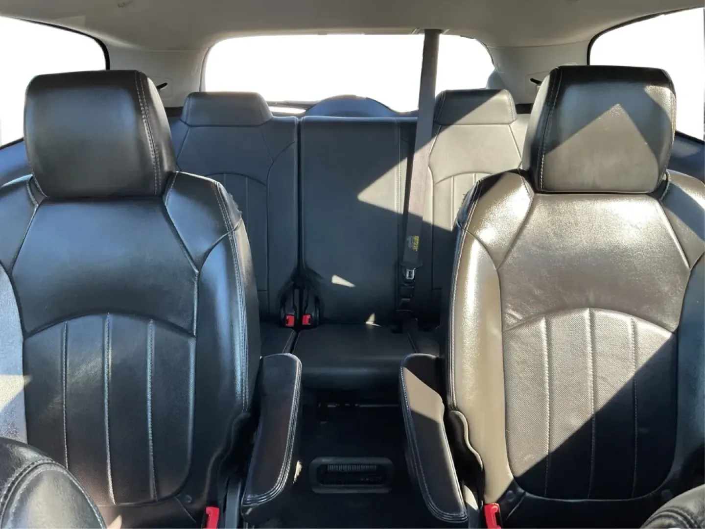 2015 Buick Enclave Leather (5GAKRBKD3FJ) with an 3.6L V-6 gasoline direct injection engine, located at 8750 N County Rd 25A, Piqua, OH, 45356, (937) 908-9800, 40.164391, -84.232513 - **Discover Your Next Adventure with the 2015 Buick Enclave at Advantage Car and Credit - Piqua!**<br /> <br /> Are you ready to elevate your family adventures or daily commutes? The 2015 Buick Enclave is the perfect vehicle for growing families and weekend explorers alike. With its spacious interior - Photo#13