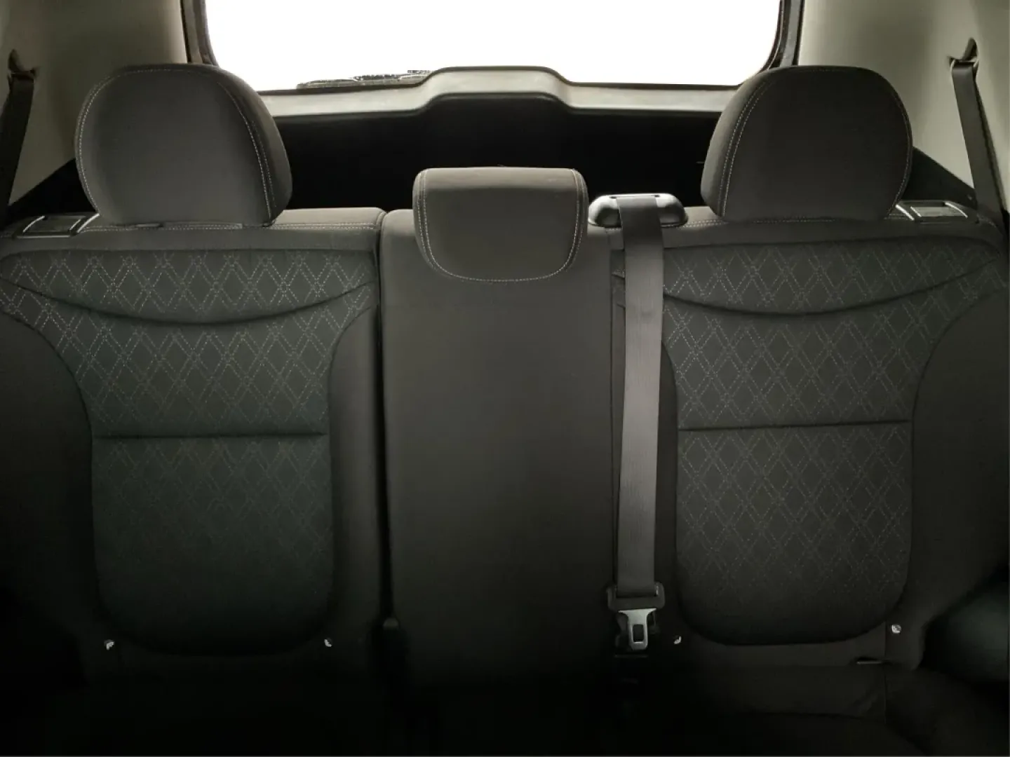 2016 Kia Soul Base (KNDJN2A25G7) with an 1.6L L4 DOHC 16V engine, 6A transmission, located at 1951 S Dayton Lakeview Rd., New Carlisle, OH, 45344, (937) 908-9800, 39.890999, -84.050255 - **Unleash Your Adventures with the 2016 Kia Soul at Advantage Car and Credit - Riverside!**<br /> <br /> Are you ready to elevate your daily commutes and weekend getaways? The 2016 Kia Soul is the perfect vehicle for those seeking a blend of style, comfort, and practicality. With its spacious interi - Photo#14