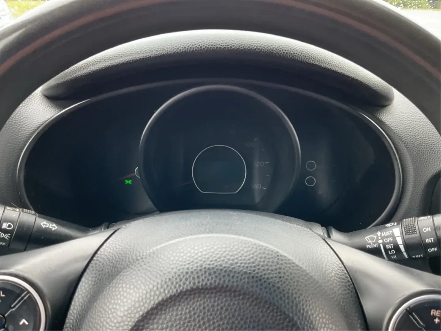 2016 Kia Soul Base (KNDJN2A25G7) with an 1.6L L4 DOHC 16V engine, 6A transmission, located at 1951 S Dayton Lakeview Rd., New Carlisle, OH, 45344, (937) 908-9800, 39.890999, -84.050255 - **Unleash Your Adventures with the 2016 Kia Soul at Advantage Car and Credit - Riverside!**<br /> <br /> Are you ready to elevate your daily commutes and weekend getaways? The 2016 Kia Soul is the perfect vehicle for those seeking a blend of style, comfort, and practicality. With its spacious interi - Photo#15