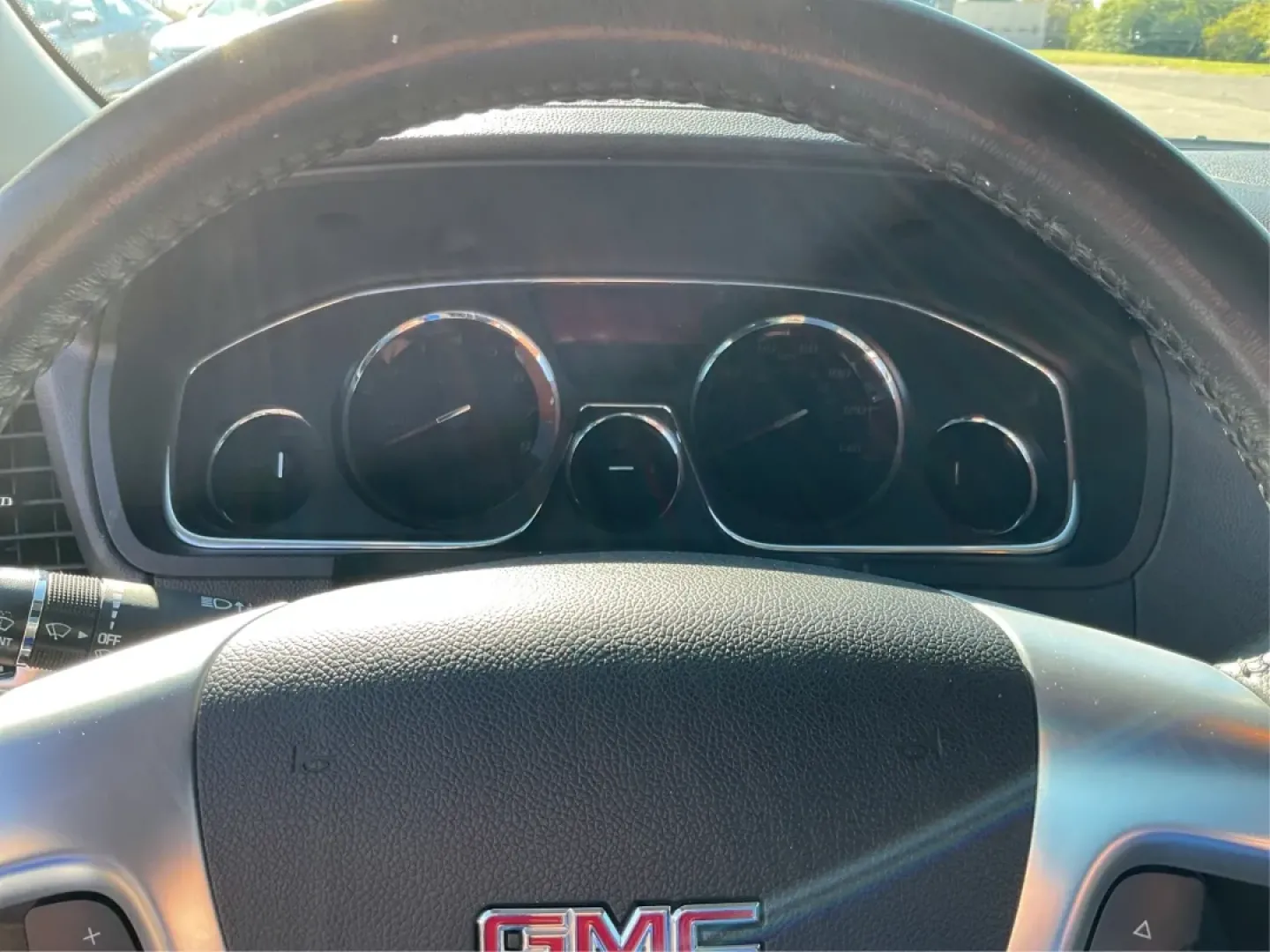 2014 GMC Acadia SLE-2 (1GKKRPKD9EJ) with an 3.6L V-6 gasoline direct injection engine, located at 1099 N County Rd 25A, Troy, OH, 45373, (937) 908-9800, 40.057079, -84.212883 - **Explore Life's Adventures with the 2014 GMC Acadia SLE-2**<br /> <br /> Are you ready to elevate your family road trips, daily commutes, or weekend getaways? The 2014 GMC Acadia SLE-2 is the ideal SUV that seamlessly blends comfort, capability, and style, making it perfect for growing families and - Photo#14