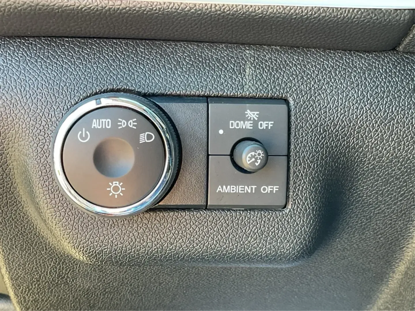 2014 GMC Acadia SLE-2 (1GKKRPKD9EJ) with an 3.6L V-6 gasoline direct injection engine, located at 1099 N County Rd 25A, Troy, OH, 45373, (937) 908-9800, 40.057079, -84.212883 - **Explore Life's Adventures with the 2014 GMC Acadia SLE-2**<br /> <br /> Are you ready to elevate your family road trips, daily commutes, or weekend getaways? The 2014 GMC Acadia SLE-2 is the ideal SUV that seamlessly blends comfort, capability, and style, making it perfect for growing families and - Photo#16