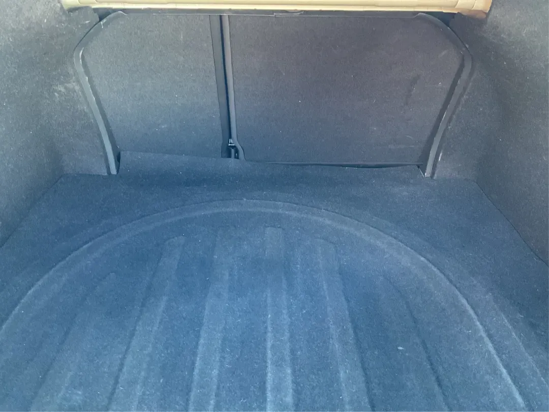 2018 Hyundai Elantra SEL (5NPD84LF6JH) with an Nu 2L I-4 DOHC engine, located at 4508 South Dixie Dr, Moraine, OH, 45439, (937) 908-9800, 39.689976, -84.218452 - **Elevate Your Daily Drive with the 2018 Hyundai Elantra SEL Perfect for Commuters and Families Alike!**<br /> <br /> Are you searching for a reliable and stylish vehicle that fits into your busy lifestyle? At Advantage Car and Credit - Piqua, we understand that finding the right car can be challen - Photo#12