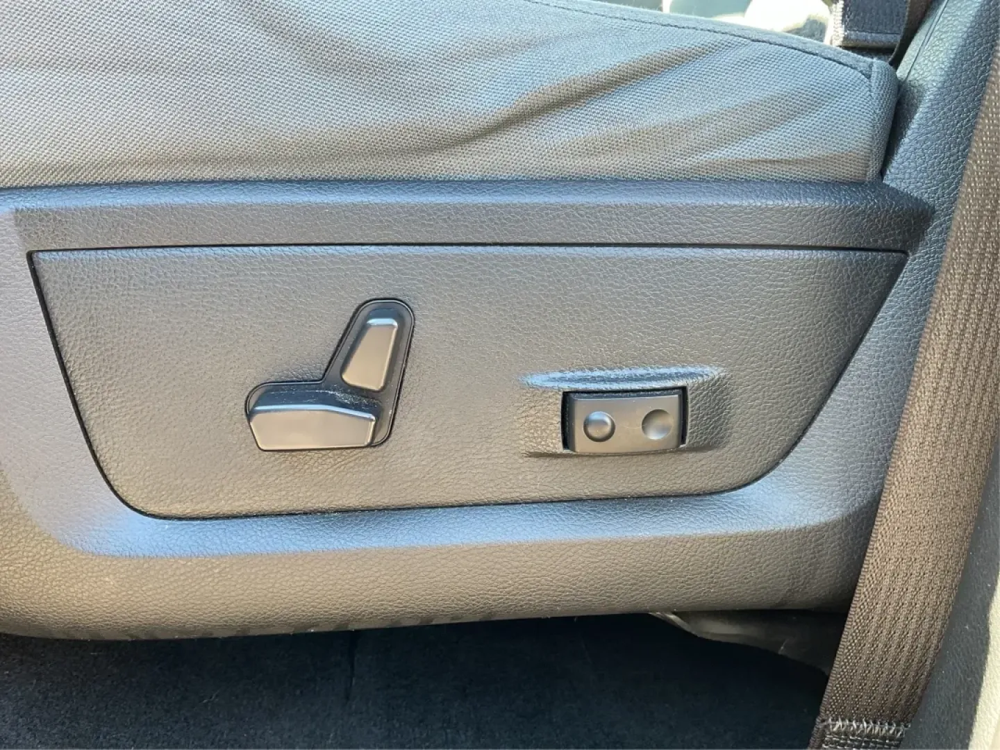 2015 Ram 1500 Outdoorsman (1C6RR7LT1FS) with an Other engine, located at 8750 N County Rd 25A, Piqua, OH, 45356, (937) 908-9800, 40.164391, -84.232513 - **Adventure Awaits with This 2015 Ram 1500 Outdoorsman Perfect for the Thrill-Seeker in You!**<br /> <br /> If you're looking for a vehicle that's ready to take on weekend getaways, family road trips, or tackle the tough terrain, look no further than this rugged 2015 Ram 1500 Outdoorsman. With its - Photo#17