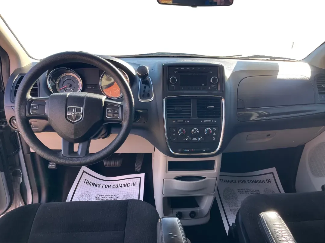 2016 Dodge Grand Caravan SE (2C4RDGBG0GR) with an Pentastar 3.6L V-6 DOHC engine, located at 1230 East Main St, Xenia, OH, 45385, (937) 908-9800, 39.688026, -83.910172 - **Experience the Freedom of Family Adventures with the 2016 Dodge Grand Caravan SE!** <br /> <br /> Are you in search of the perfect vehicle for family road trips, daily commutes, or weekend adventures? Look no further than the 2016 Dodge Grand Caravan SE, available at Advantage Car and Credit in X - Photo#21