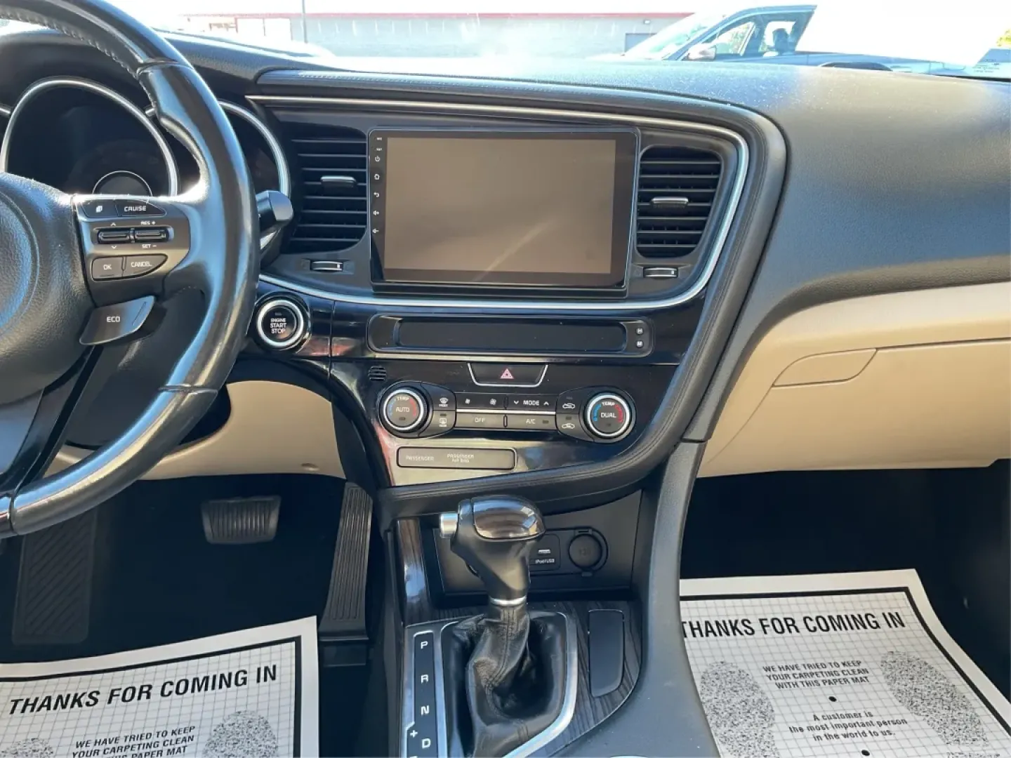 2015 Kia Optima EX (5XXGN4A74FG) with an Theta II 2.4L I-4 gasoline direct injection engine, located at 1230 East Main St, Xenia, OH, 45385, (937) 908-9800, 39.688026, -83.910172 - Experience the perfect blend of style, comfort, and reliability with this 2015 Kia Optima EX at Advantage Car and Credit in Xenia, OH. Whether you're embarking on daily commutes, family road trips, or simply looking for a trusty companion for your adventures, this vehicle is designed to meet your di - Photo#13