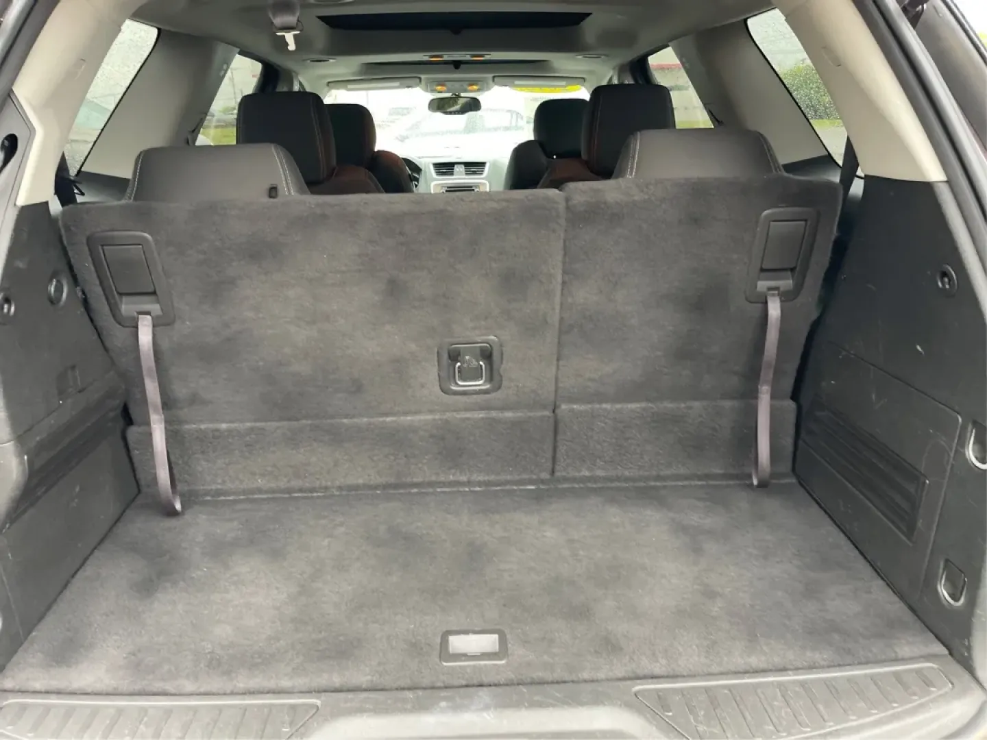 2015 GMC Acadia SLE-2 (1GKKVPKD4FJ) with an 3.6L V-6 gasoline direct injection engine, located at 1099 N County Rd 25A, Troy, OH, 45373, (937) 908-9800, 40.057079, -84.212883 - **Explore the Open Road with the 2015 GMC Acadia SLE-2 Your Family's Adventure Awaits!**<br /> <br /> Are you ready to elevate your family adventures? The 2015 GMC Acadia SLE-2 is the perfect choice for families seeking both comfort and versatility. With its spacious interior, powerful performance, - Photo#12