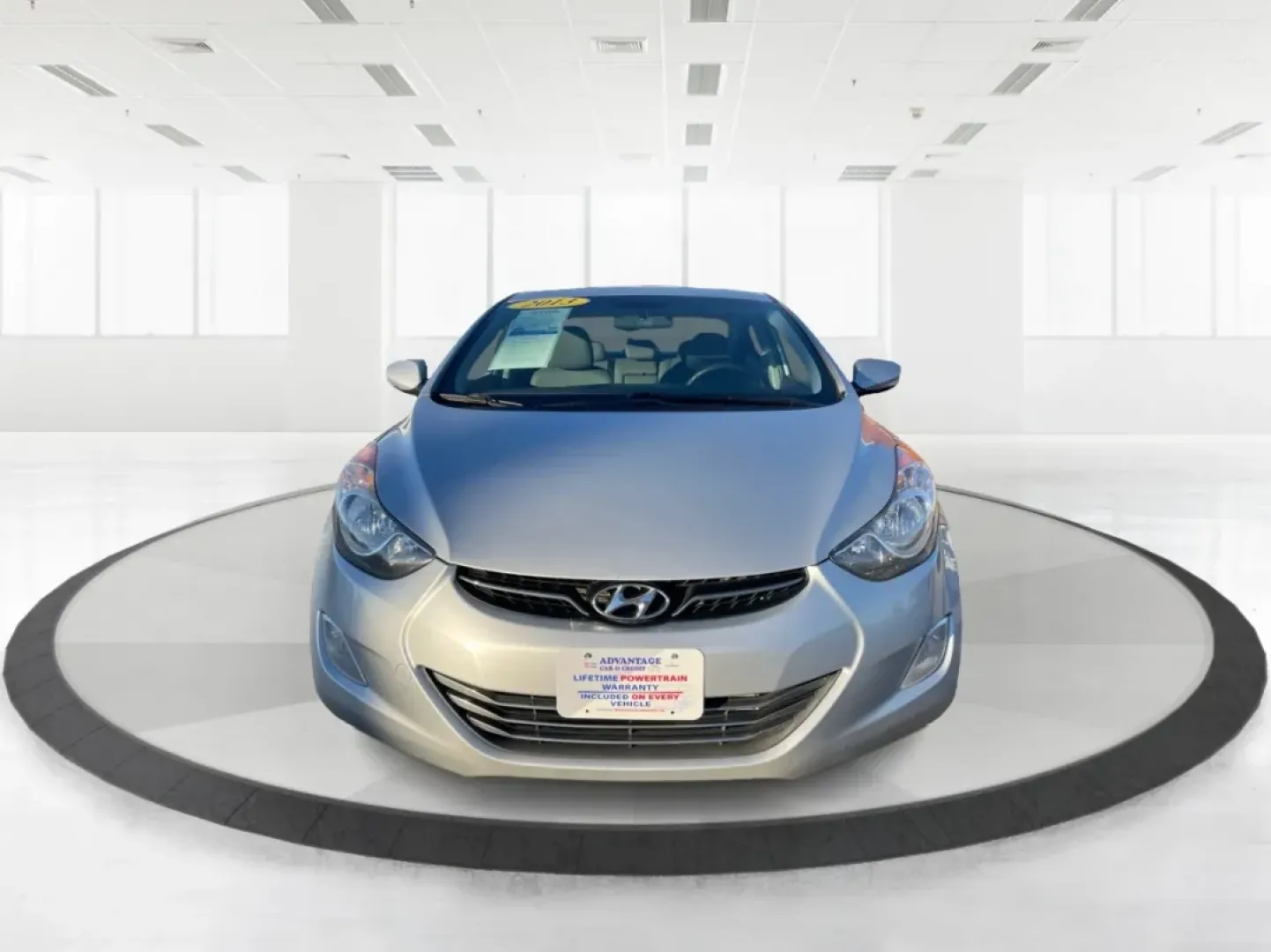 2013 Hyundai Elantra Limited (5NPDH4AE8DH) with an 1.8L I-4 DOHC engine, located at 1099 N County Rd 25A, Troy, OH, 45373, (937) 908-9800, 40.057079, -84.212883 - Elevate your daily commute and family adventures with the versatile and stylish 2013 Hyundai Elantra Limited, available now at Advantage Car and Credit - Troy. This exceptional sedan is designed for those who appreciate a blend of comfort, efficiency, and advanced technology, making it an ideal choi - Photo#7