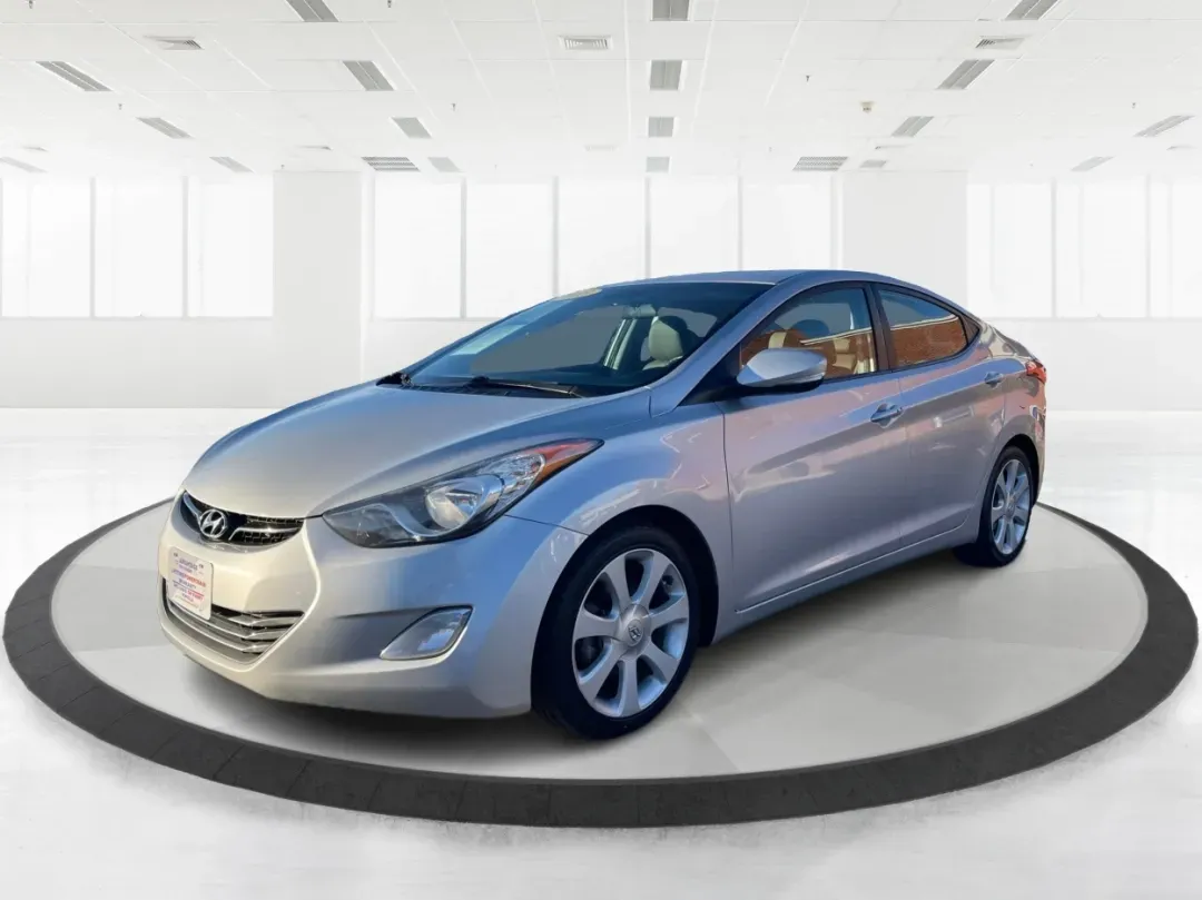 2013 Hyundai Elantra Limited (5NPDH4AE8DH) with an 1.8L I-4 DOHC engine, located at 1099 N County Rd 25A, Troy, OH, 45373, (937) 908-9800, 40.057079, -84.212883 - Elevate your daily commute and family adventures with the versatile and stylish 2013 Hyundai Elantra Limited, available now at Advantage Car and Credit - Troy. This exceptional sedan is designed for those who appreciate a blend of comfort, efficiency, and advanced technology, making it an ideal choi - Photo#8