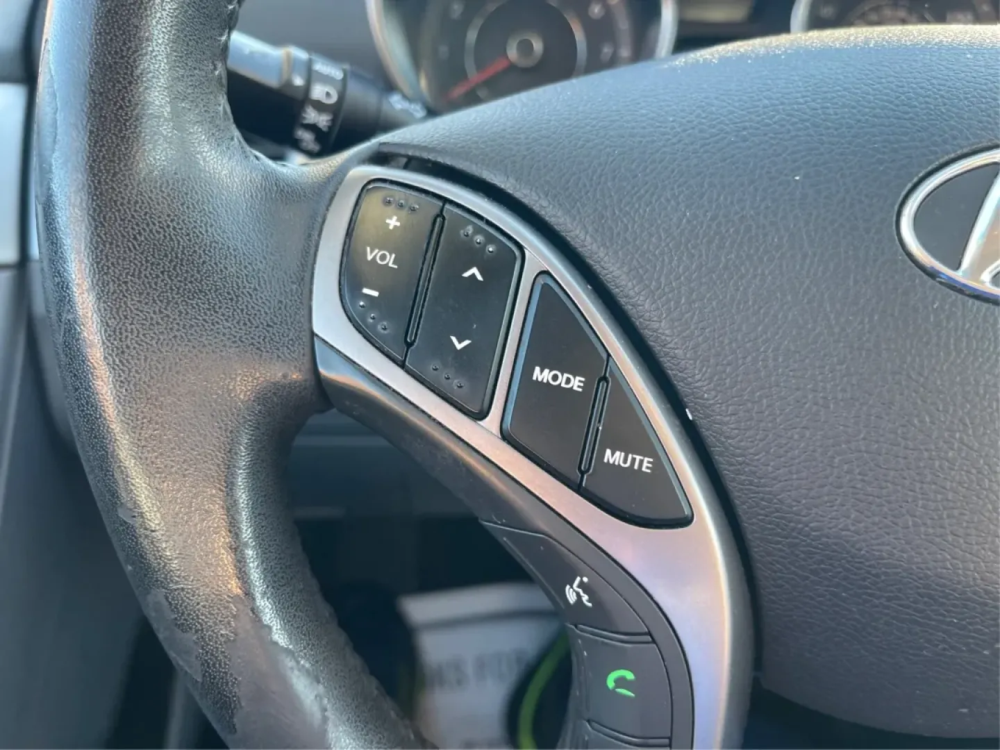 2013 Hyundai Elantra Limited (5NPDH4AE8DH) with an 1.8L I-4 DOHC engine, located at 1099 N County Rd 25A, Troy, OH, 45373, (937) 908-9800, 40.057079, -84.212883 - Elevate your daily commute and family adventures with the versatile and stylish 2013 Hyundai Elantra Limited, available now at Advantage Car and Credit - Troy. This exceptional sedan is designed for those who appreciate a blend of comfort, efficiency, and advanced technology, making it an ideal choi - Photo#16