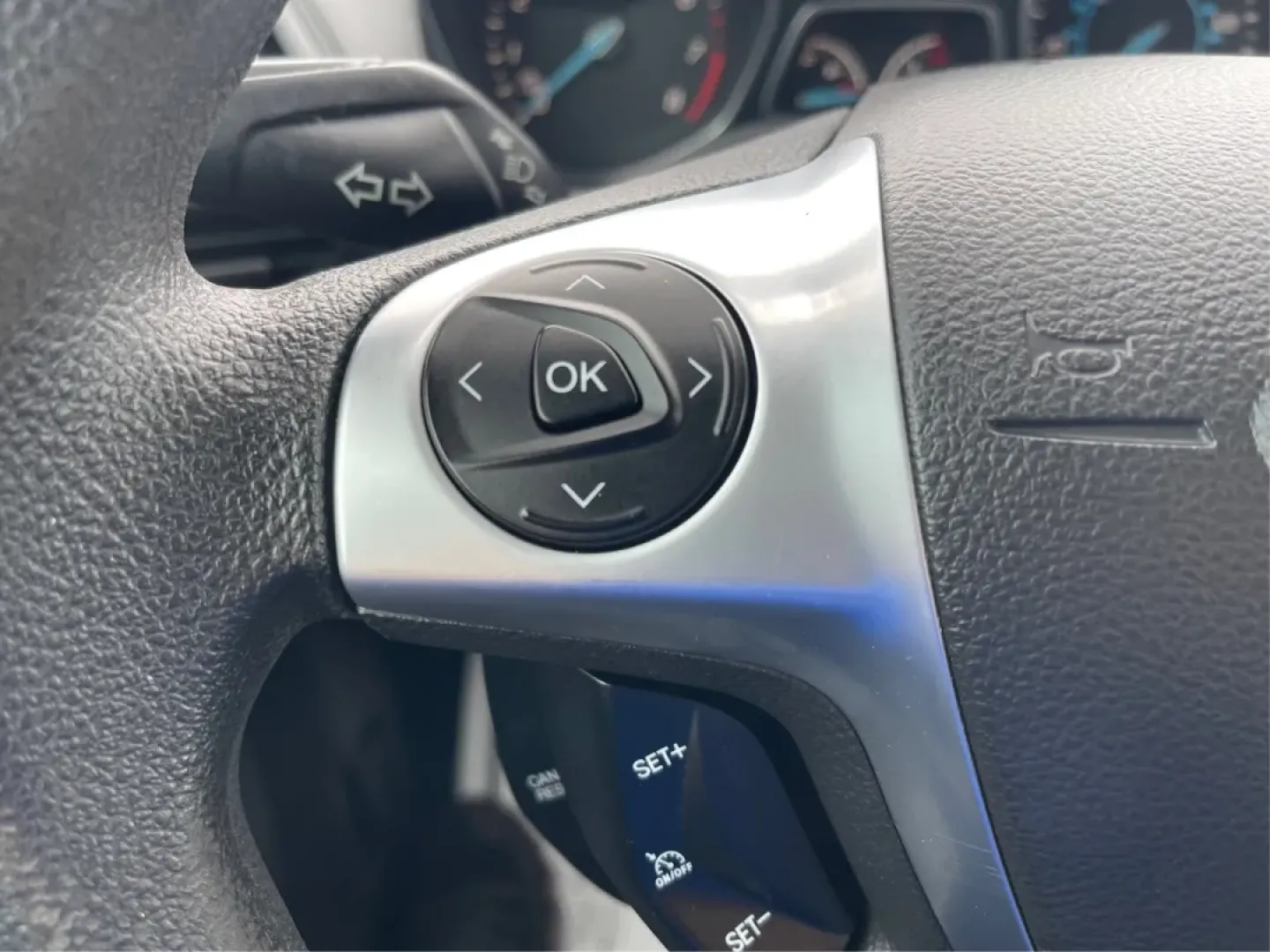 2015 Ford Escape SE (1FMCU0G73FU) with an Other engine, located at 880 E. National Road, Vandalia, OH, 45377, (937) 908-9800, 39.891918, -84.183594 - **Adventure Awaits: 2015 Ford Escape SE - Your Gateway to Freedom!**<br /> <br /> Are you ready to elevate your weekend getaways or tackle your daily commute with style and confidence? The 2015 Ford Escape SE is the perfect companion for those who crave adventure without sacrificing comfort. At Adva - Photo#16