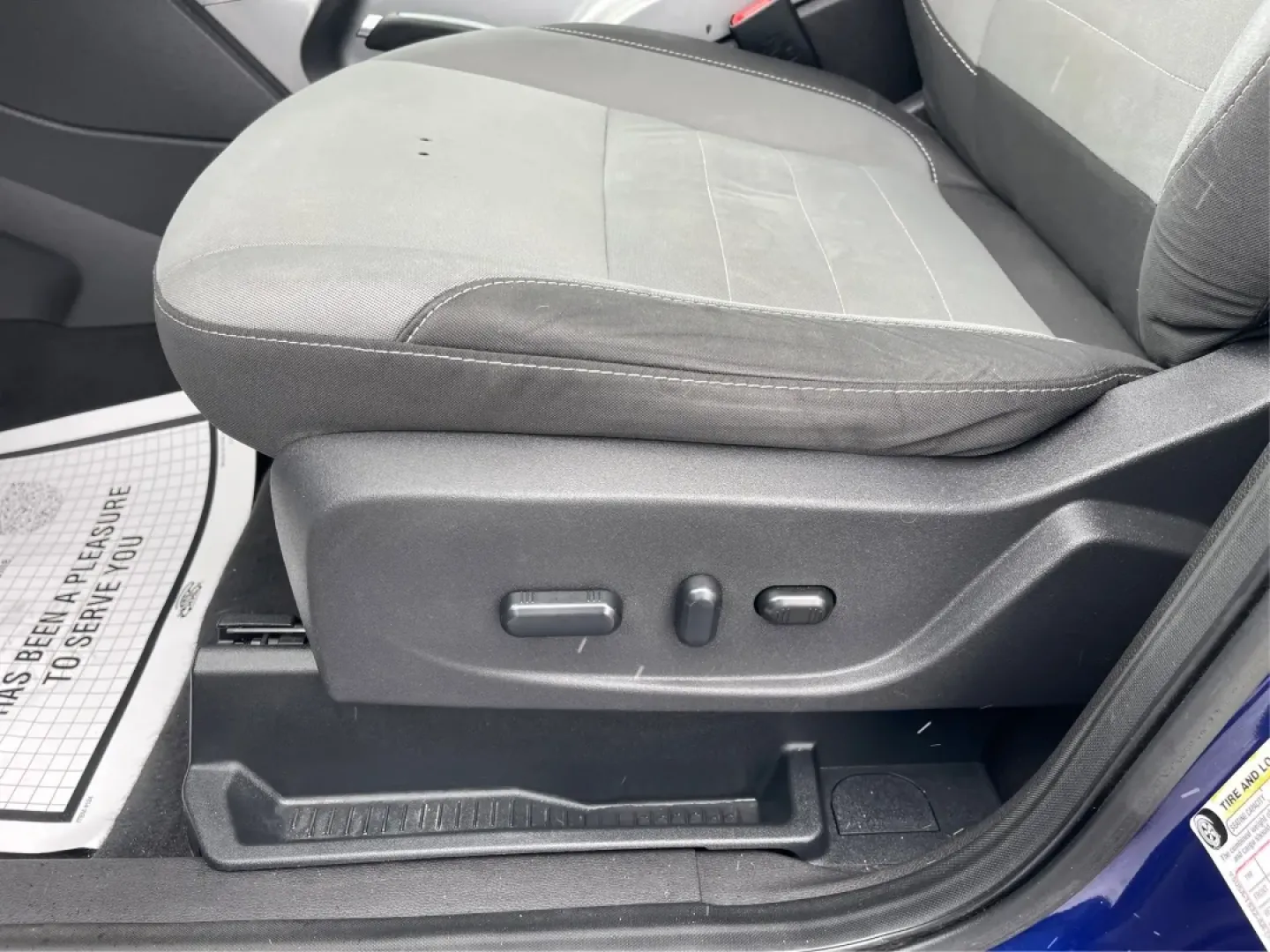 2015 Ford Escape SE (1FMCU0G73FU) with an Other engine, located at 880 E. National Road, Vandalia, OH, 45377, (937) 908-9800, 39.891918, -84.183594 - **Adventure Awaits: 2015 Ford Escape SE - Your Gateway to Freedom!**<br /> <br /> Are you ready to elevate your weekend getaways or tackle your daily commute with style and confidence? The 2015 Ford Escape SE is the perfect companion for those who crave adventure without sacrificing comfort. At Adva - Photo#18