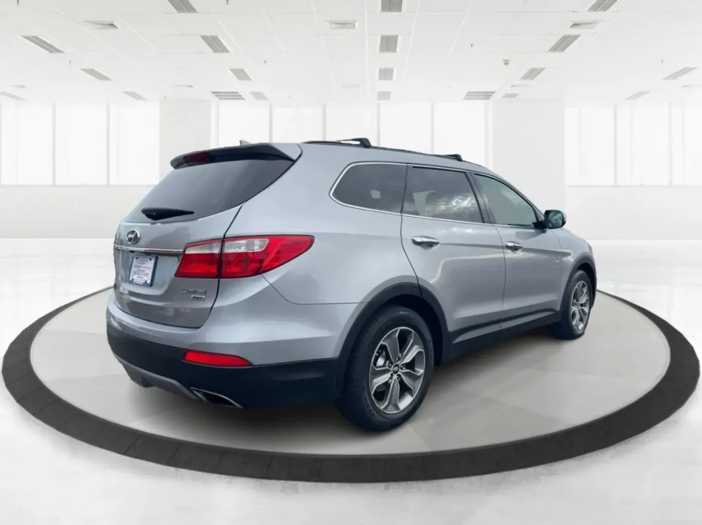 2014 Hyundai Santa Fe Limited (KM8SNDHF0EU) with an Lambda II 3.3L V-6 gasoline direct injection engine, located at 1099 N County Rd 25A, Troy, OH, 45373, (937) 908-9800, 40.057079, -84.212883 - **Rediscover Adventures with the 2014 Hyundai Santa Fe Limited Perfect for Families and Explorers Alike!**<br /> <br /> Are you searching for a reliable and spacious SUV that can accommodate your growing family or be the perfect companion for weekend getaways? Look no further than this stunning 201 - Photo#2