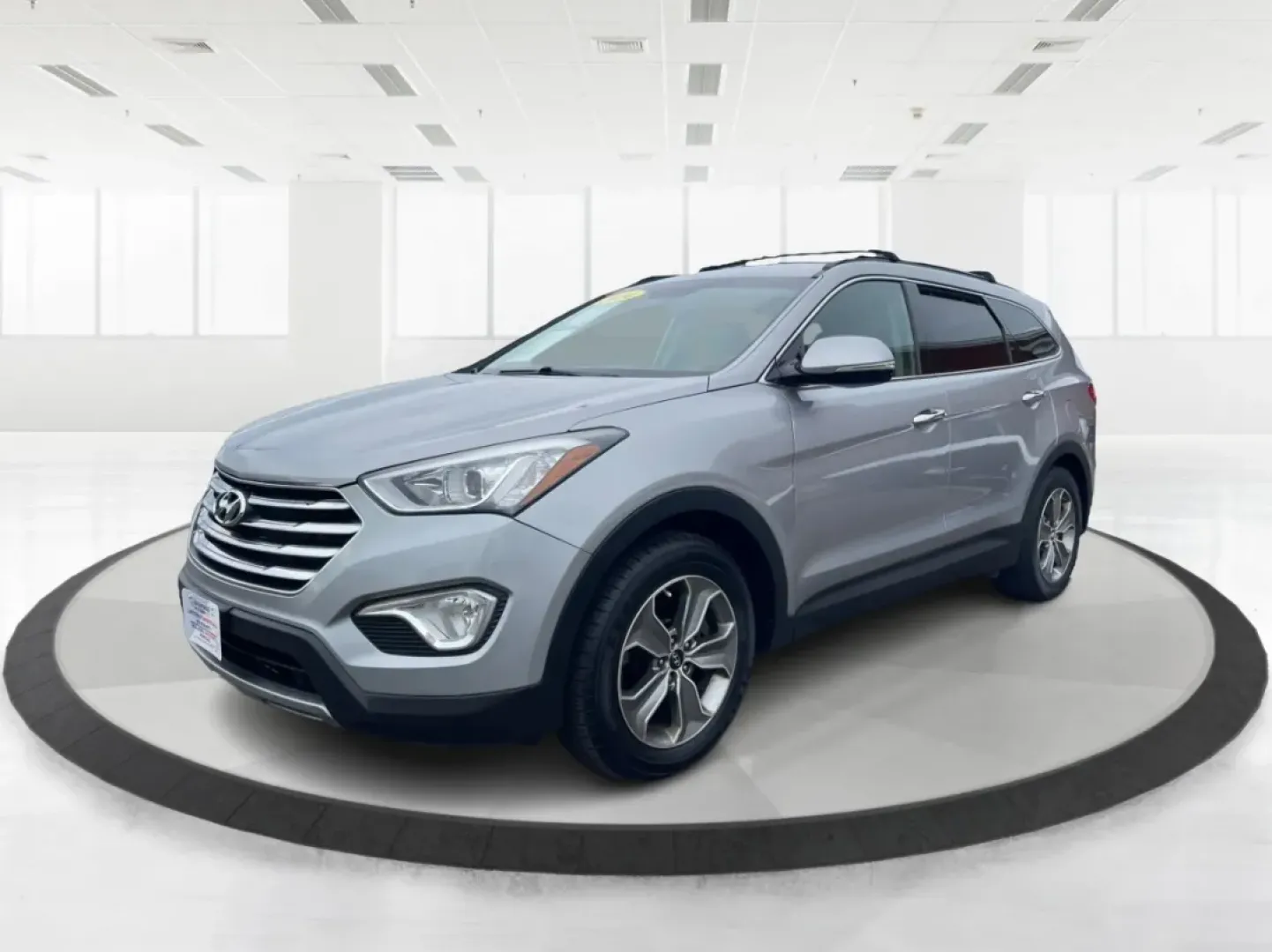 2014 Hyundai Santa Fe Limited (KM8SNDHF0EU) with an Lambda II 3.3L V-6 gasoline direct injection engine, located at 1099 N County Rd 25A, Troy, OH, 45373, (937) 908-9800, 40.057079, -84.212883 - **Rediscover Adventures with the 2014 Hyundai Santa Fe Limited Perfect for Families and Explorers Alike!**<br /> <br /> Are you searching for a reliable and spacious SUV that can accommodate your growing family or be the perfect companion for weekend getaways? Look no further than this stunning 201 - Photo#8