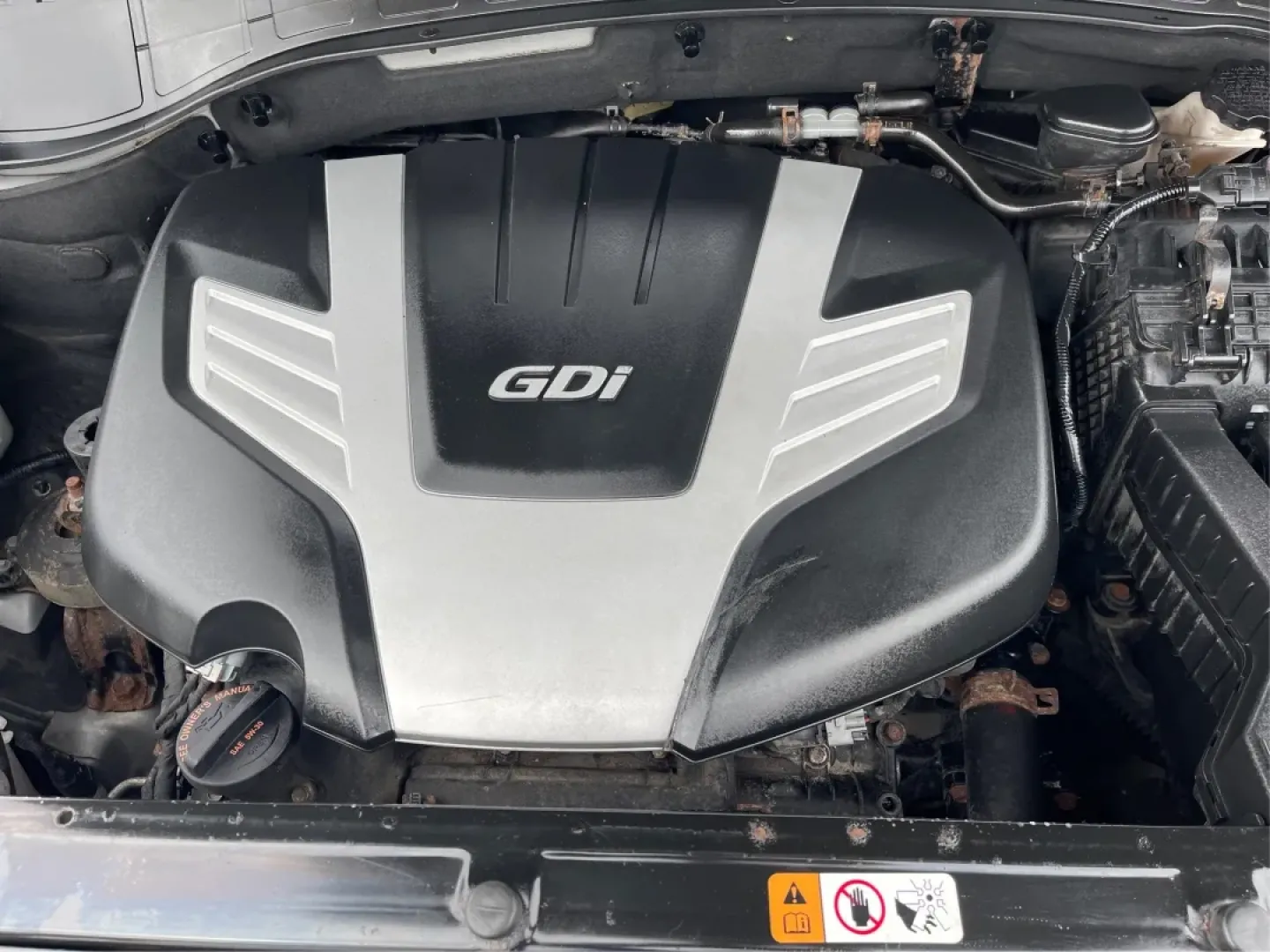 2014 Hyundai Santa Fe Limited (KM8SNDHF0EU) with an Lambda II 3.3L V-6 gasoline direct injection engine, located at 1099 N County Rd 25A, Troy, OH, 45373, (937) 908-9800, 40.057079, -84.212883 - **Rediscover Adventures with the 2014 Hyundai Santa Fe Limited Perfect for Families and Explorers Alike!**<br /> <br /> Are you searching for a reliable and spacious SUV that can accommodate your growing family or be the perfect companion for weekend getaways? Look no further than this stunning 201 - Photo#11