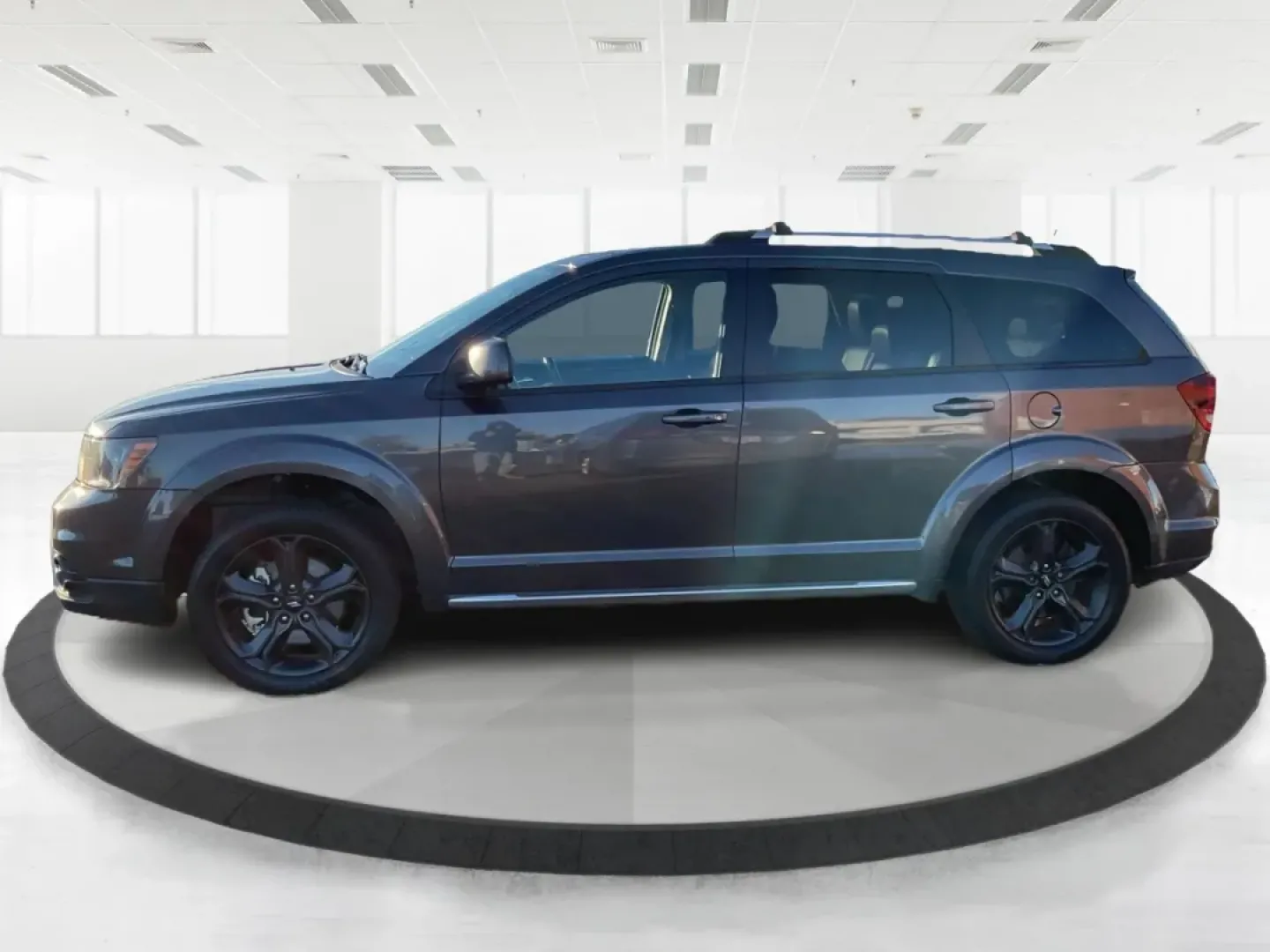 2018 Dodge Journey Crossroad AWD (3C4PDDGG8JT) with an Pentastar 3.6L V-6 DOHC engine, located at 1099 N County Rd 25A, Troy, OH, 45373, (937) 908-9800, 40.057079, -84.212883 - **Discover Your Next Adventure with the 2018 Dodge Journey Crossroad AWD at Advantage Car and Credit!**<br /> <br /> Are you ready to elevate your family's weekend getaways or conquer your daily commute with style and confidence? The 2018 Dodge Journey Crossroad AWD is the perfect vehicle for those - Photo#5