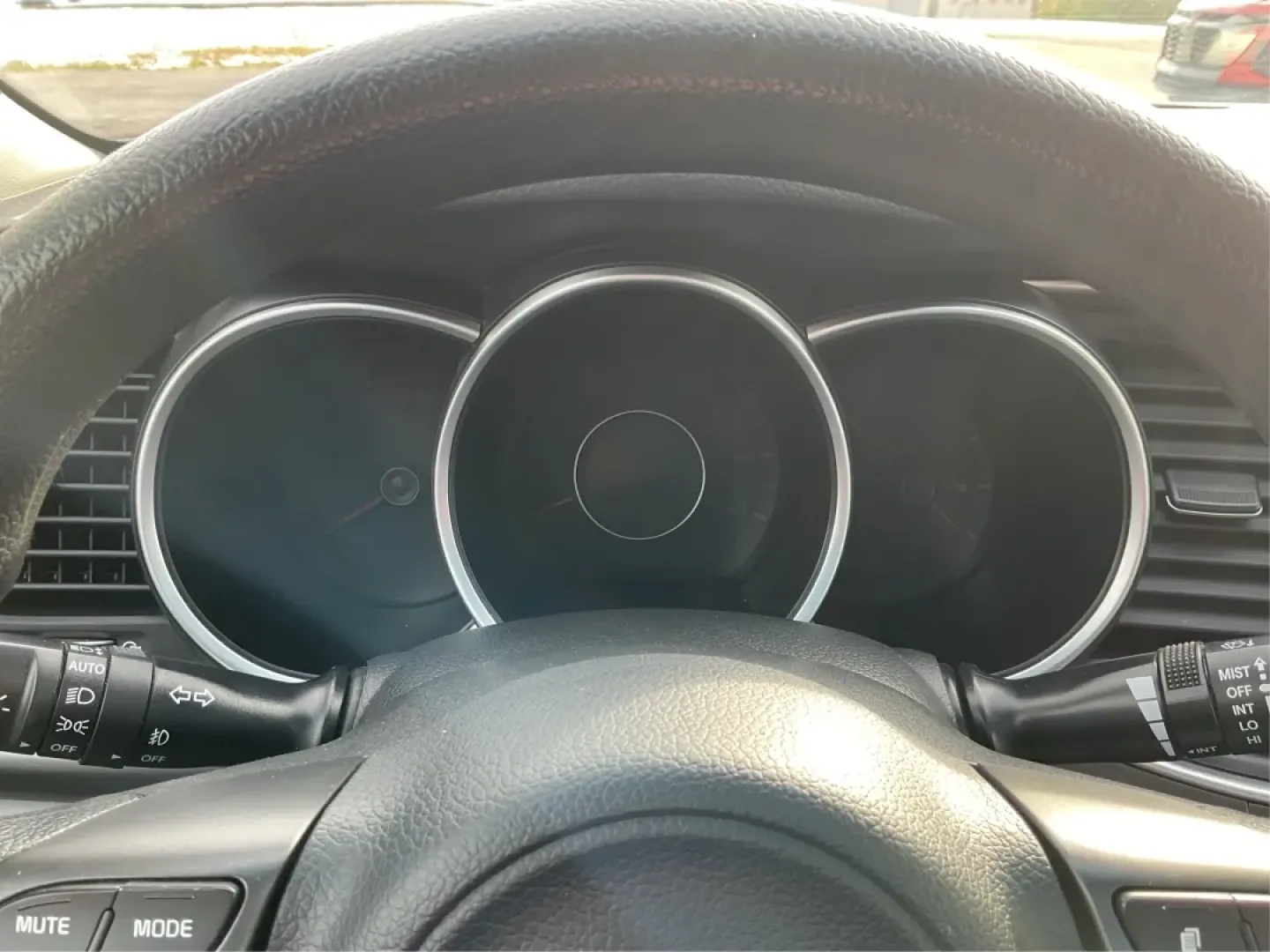 2015 Kia Optima LX (5XXGM4A77FG) with an Theta II 2.4L I-4 gasoline direct injection engine, located at 8750 N County Rd 25A, Piqua, OH, 45356, (937) 908-9800, 40.164391, -84.232513 - Are you seeking a reliable and stylish vehicle that's perfect for your daily commute or weekend getaways? Look no further than this outstanding 2015 Kia Optima LX, available now at Advantage Car and Credit in Piqua, OH! This sleek sedan combines functionality and comfort, making it an ideal choice f - Photo#15