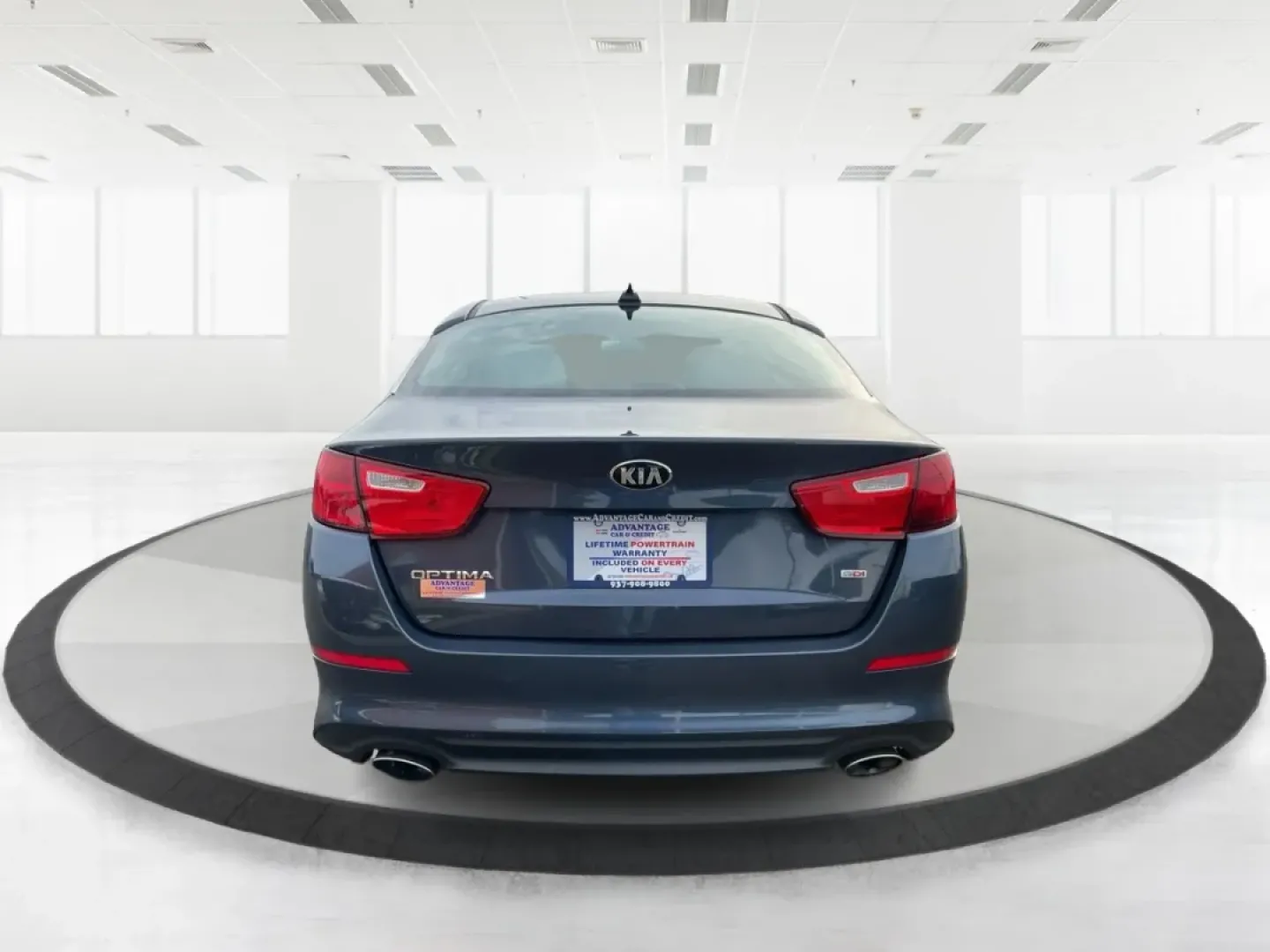 2015 Kia Optima LX (5XXGM4A77FG) with an Theta II 2.4L I-4 gasoline direct injection engine, located at 1099 N County Rd 25A, Troy, OH, 45373, (937) 908-9800, 40.057079, -84.212883 - Are you seeking a reliable and stylish vehicle that's perfect for your daily commute or weekend getaways? Look no further than this outstanding 2015 Kia Optima LX, available now at Advantage Car and Credit in Piqua, OH! This sleek sedan combines functionality and comfort, making it an ideal choice f - Photo#3