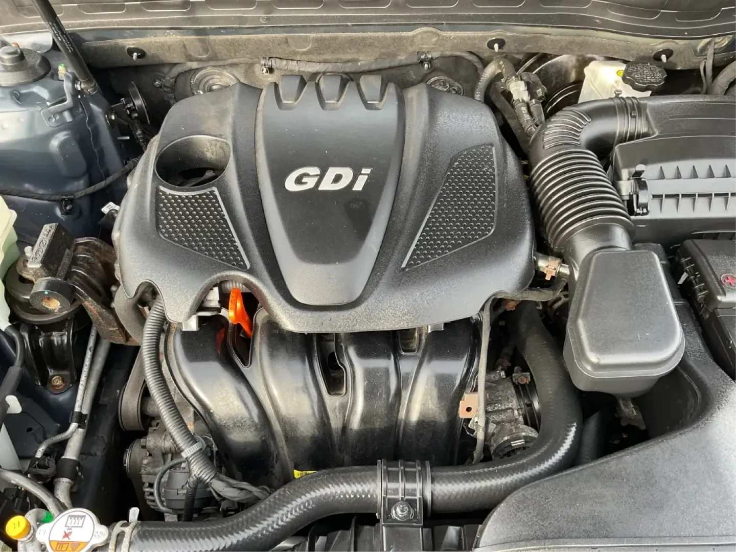 2015 Kia Optima LX (5XXGM4A77FG) with an Theta II 2.4L I-4 gasoline direct injection engine, located at 1099 N County Rd 25A, Troy, OH, 45373, (937) 908-9800, 40.057079, -84.212883 - Are you seeking a reliable and stylish vehicle that's perfect for your daily commute or weekend getaways? Look no further than this outstanding 2015 Kia Optima LX, available now at Advantage Car and Credit in Piqua, OH! This sleek sedan combines functionality and comfort, making it an ideal choice f - Photo#11