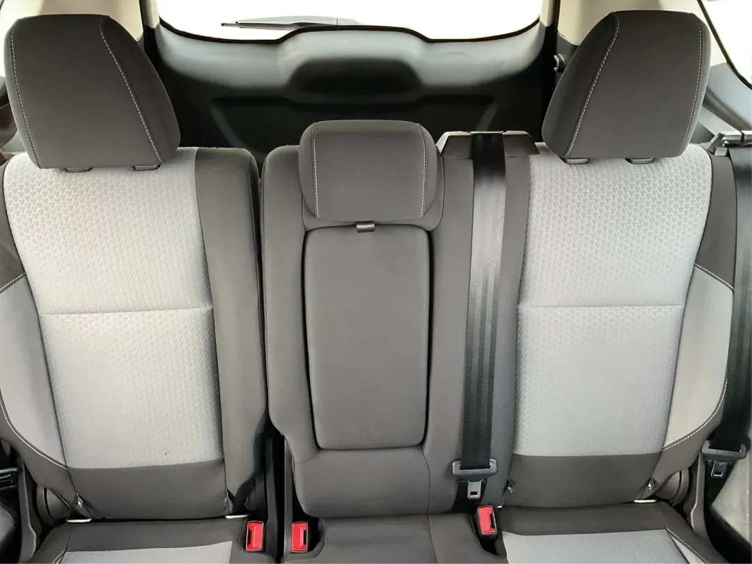 2018 Ford Escape SE (1FMCU0GD7JU) with an Other engine, located at 8750 N County Rd 25A, Piqua, OH, 45356, (937) 908-9800, 40.164391, -84.232513 - **Discover Your Next Adventure with the 2018 Ford Escape SE at Advantage Car and Credit - Piqua!**<br /> <br /> Are you ready to elevate your daily commute or weekend getaways? The 2018 Ford Escape SE is the perfect vehicle for those who crave both style and functionality in their daily lives. Wheth - Photo#14