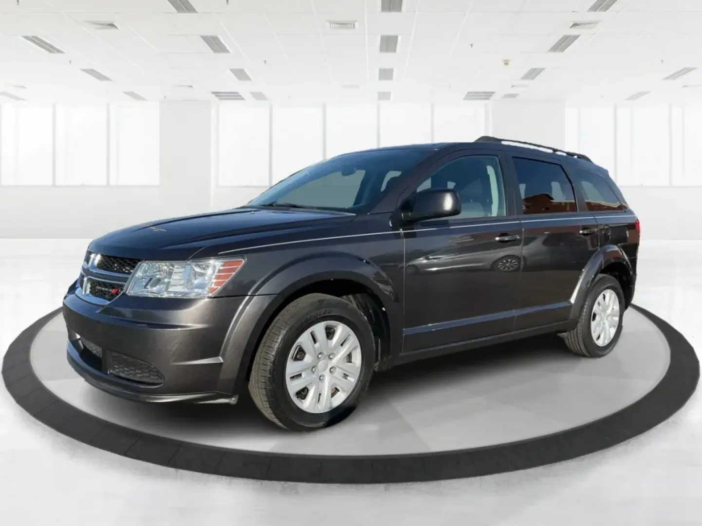 2016 Dodge Journey SE (3C4PDCAB8GT) with an Tigershark MultiAir 2.4L I-4 DOHC engine, located at 4508 South Dixie Dr, Moraine, OH, 45439, (937) 908-9800, 39.689976, -84.218452 - **Experience Life in Motion with the 2016 Dodge Journey SE SUV at Advantage Car and Credit - Moraine!**<br /> <br /> Are you ready to elevate your lifestyle? The 2016 Dodge Journey SE is the perfect blend of style, comfort, and versatility, making it the ideal SUV for growing families, weekend adven - Photo#7
