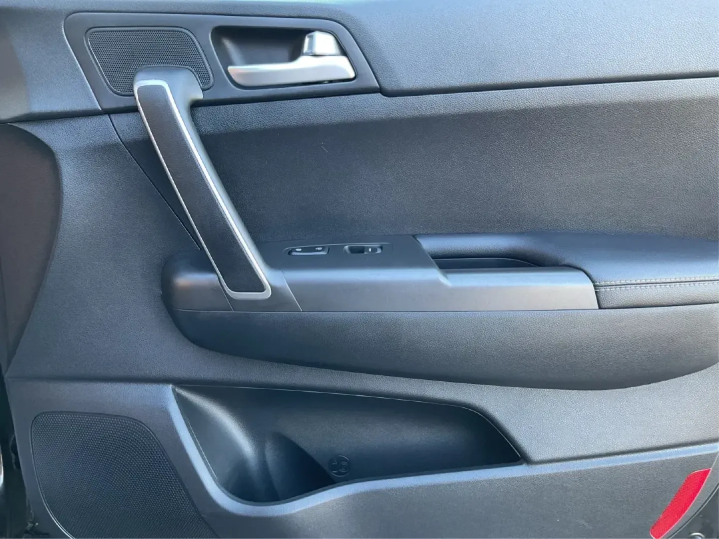 2017 Kia Sportage LX (KNDPMCACXH7) with an Theta II 2.4L I-4 gasoline direct injection engine, located at 1951 S Dayton Lakeview Rd., New Carlisle, OH, 45344, (937) 908-9800, 39.890999, -84.050255 - **Adventure Awaits with the 2017 Kia Sportage LX Perfect for Your Next Family Road Trip!**<br /> <br /> Looking for a reliable, stylish, and versatile vehicle that's ideal for everything from family outings to weekend getaways? Look no further than the 2017 Kia Sportage LX, available now at Advanta - Photo#11